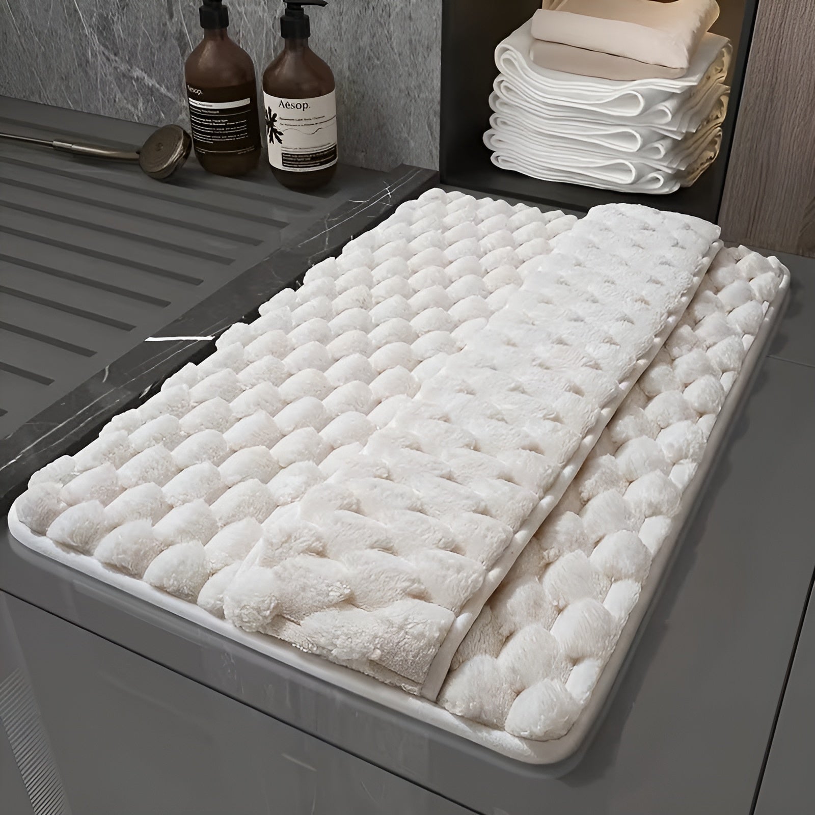 Badezimmermatte aus Memory Foam – Weich Saugstark und Rutschfest | Perfekt für Dusche und Bad - 40*60cm/15.75.23.62in