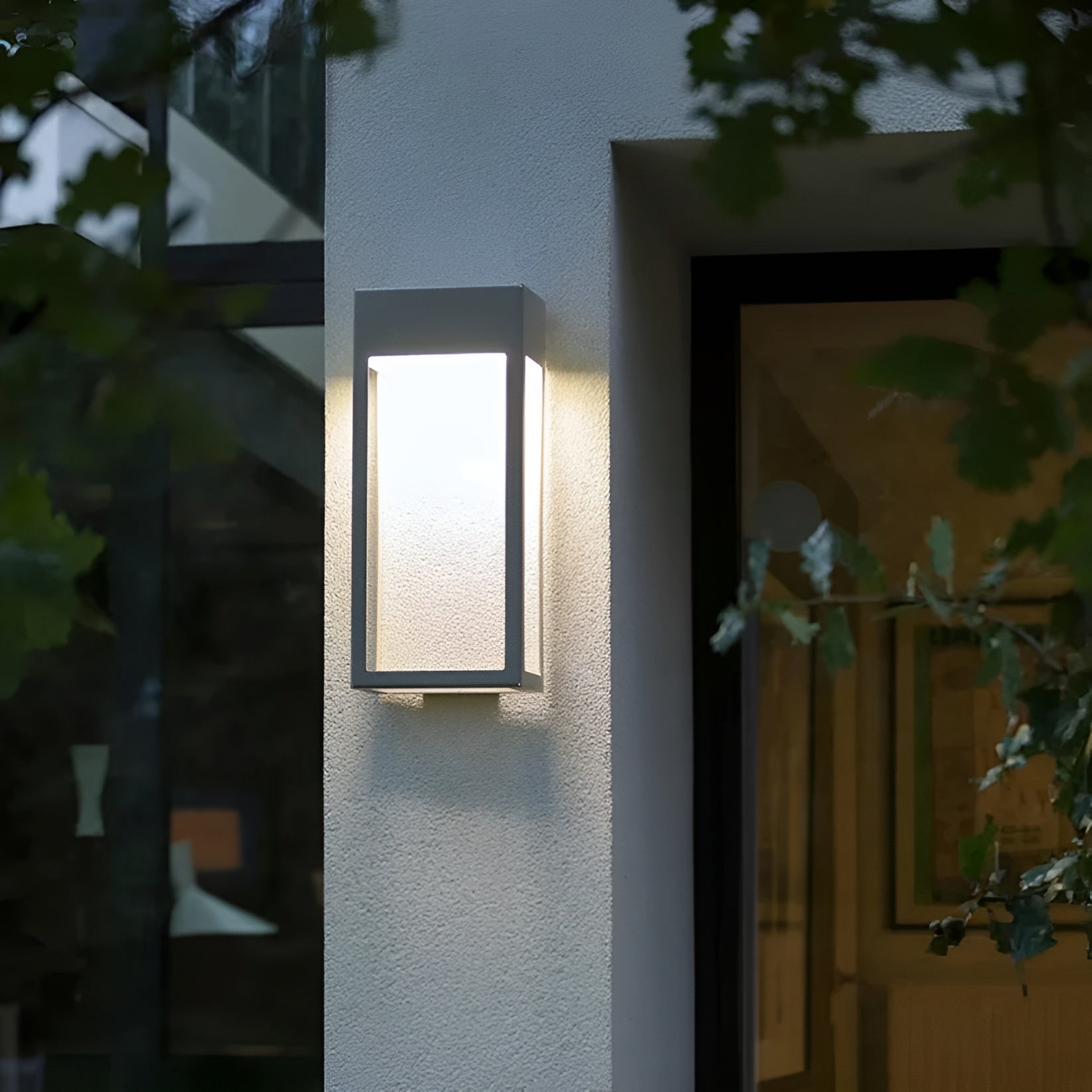 GlowSculpt Light - Wasserdichte Solar-Außenleuchte