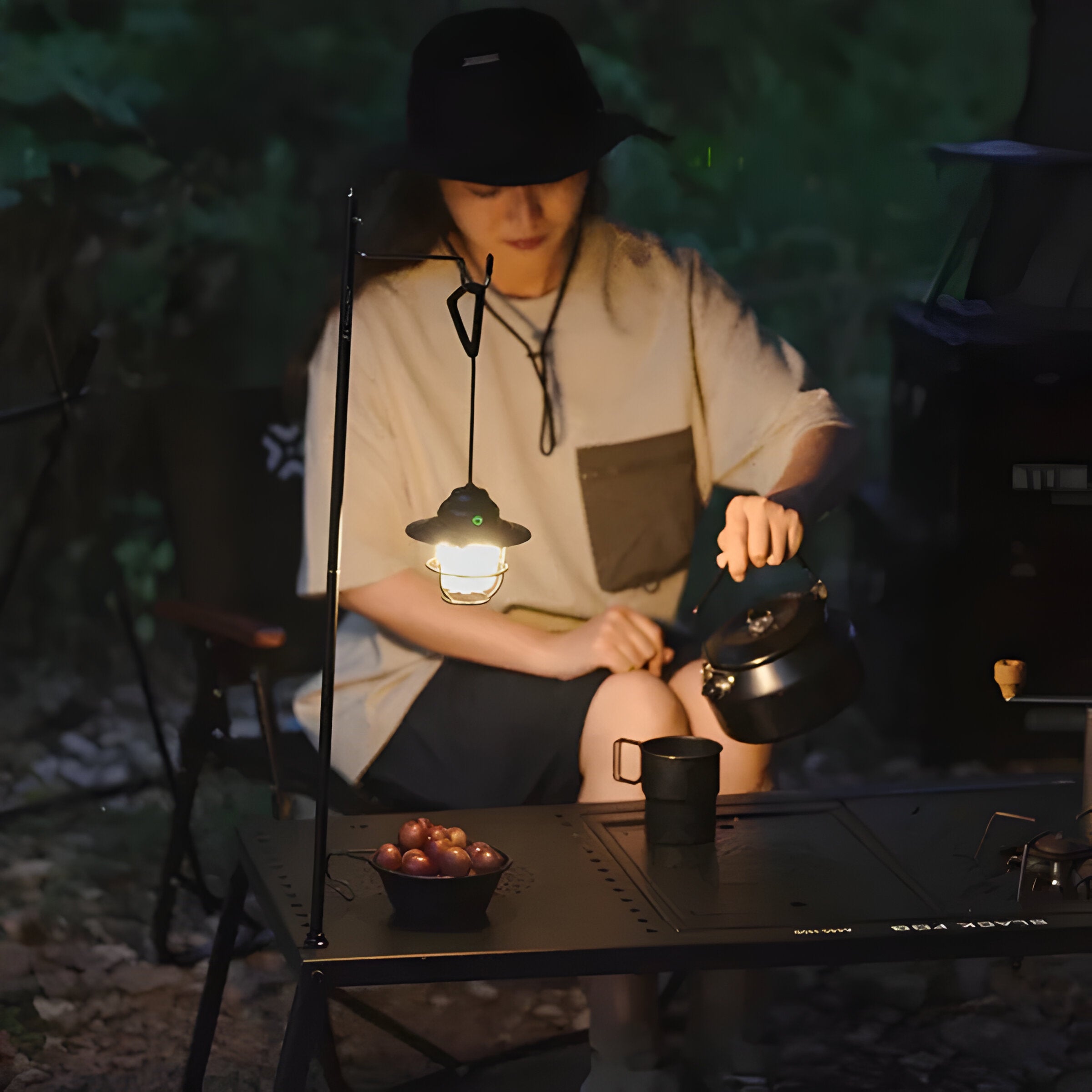 TrailBliss Light - Retro USB-Lade-LED-Hängelampe