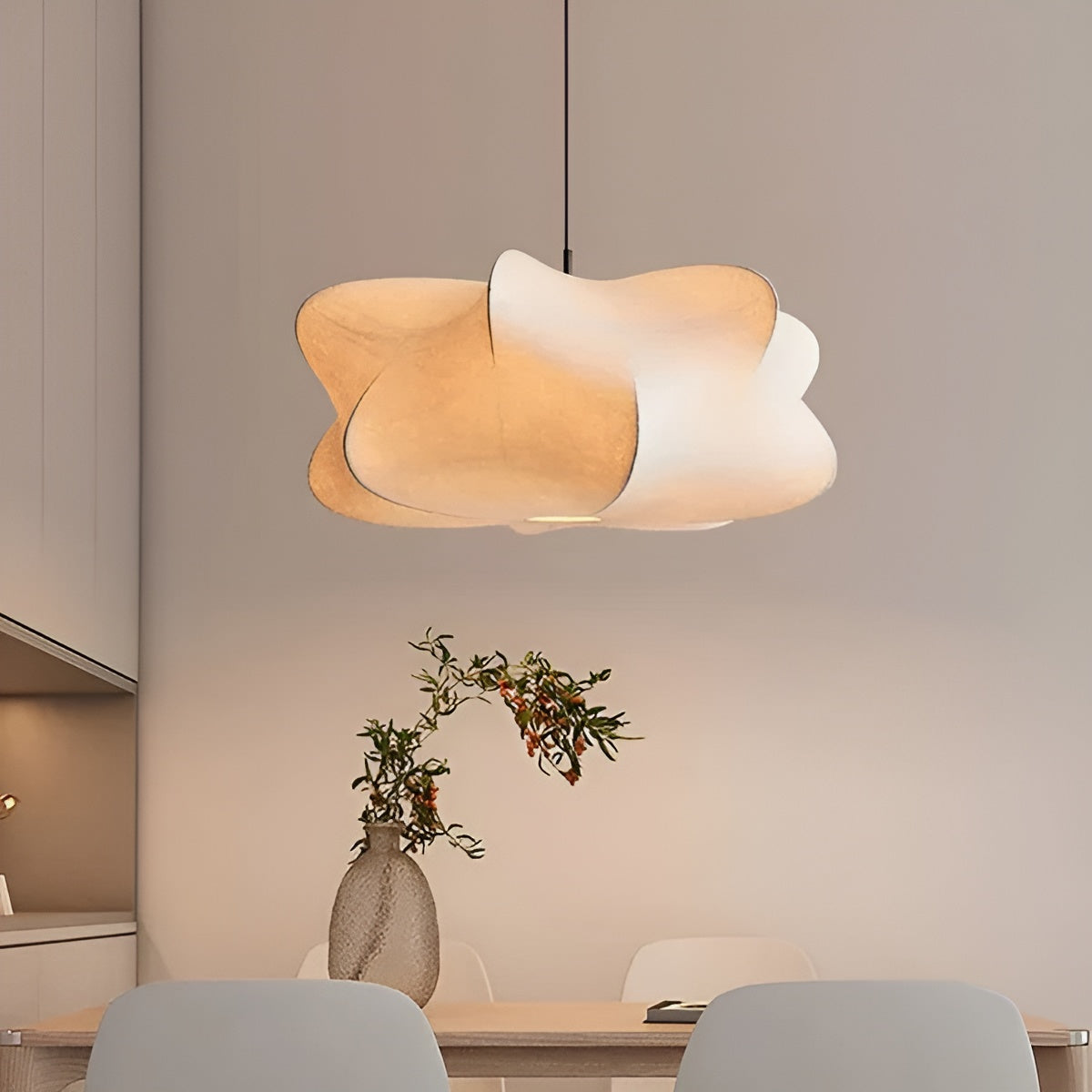 Seiden-Pendelleuchte – Elegantes Wabi-Sabi-Design | Sanftes, Warmes Licht für Wohnzimmer & Essbereich