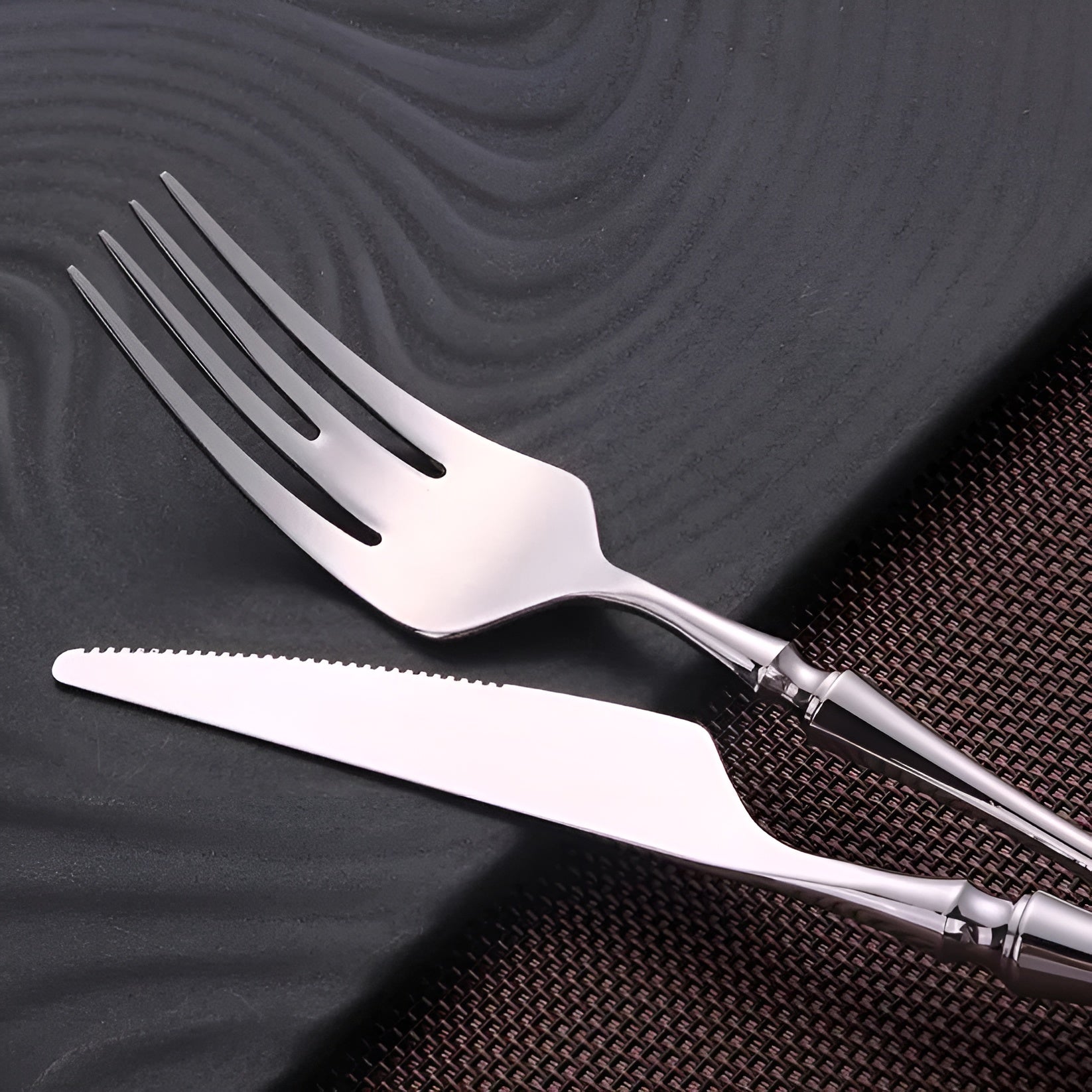 Besteckset aus Edelstahl – Langlebig und Elegant | Perfekt für Alltag & Gäste