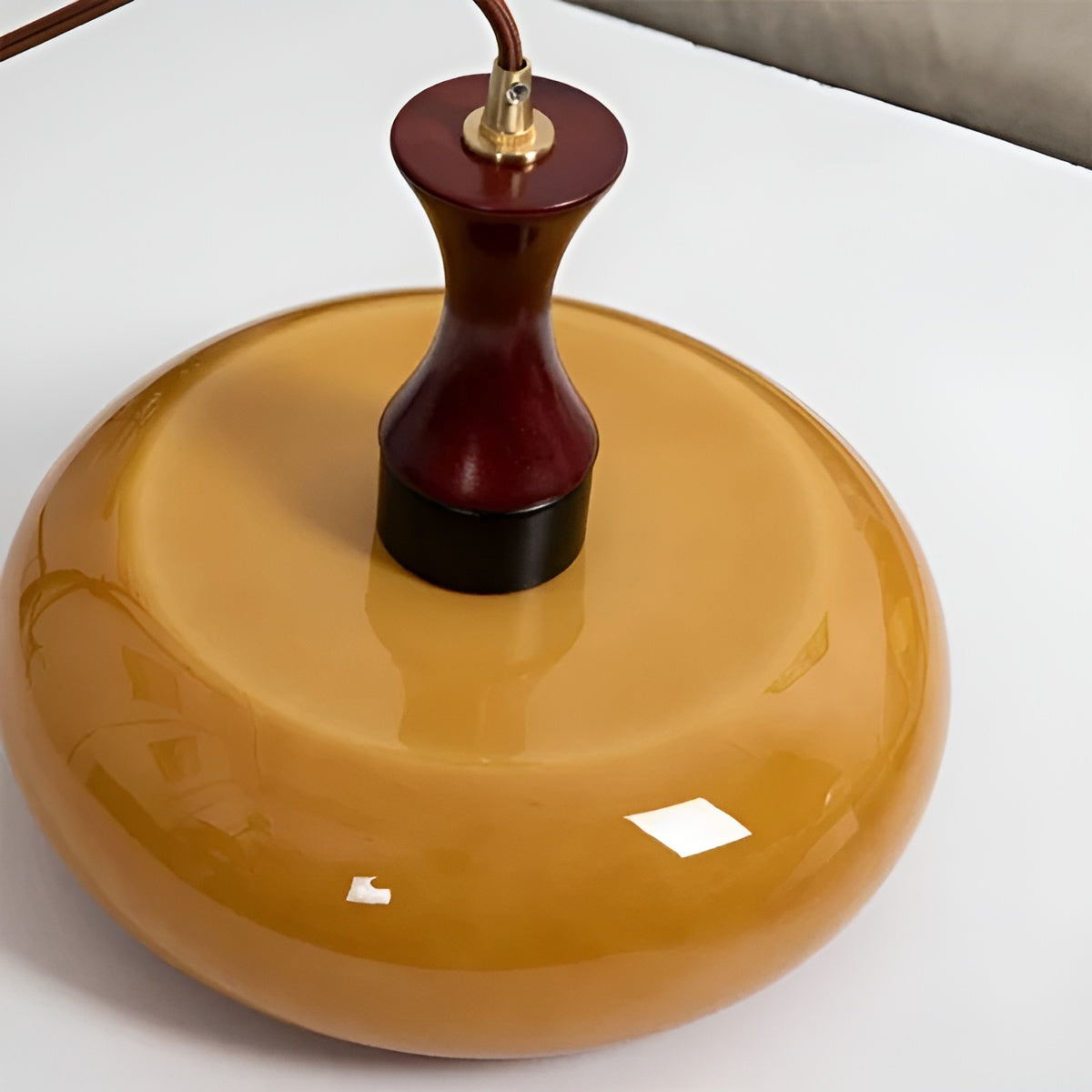 Hängelampe im Modernen Design – Stilvolle Akzentbeleuchtung für Wohn- und Esszimmer