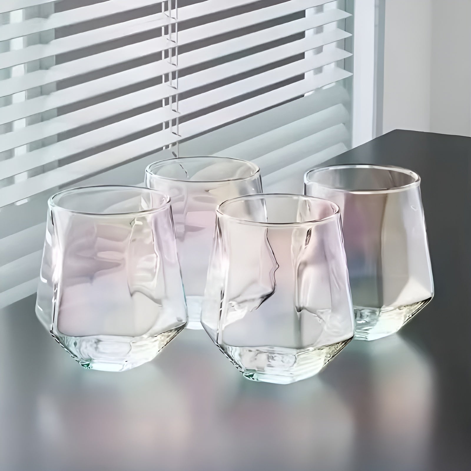 4-teiliges Geometrisches Whiskyglas-set Bunt – 300 ML Trinkgläser Für Whiskey Cocktails & Spirituosen | Elegante