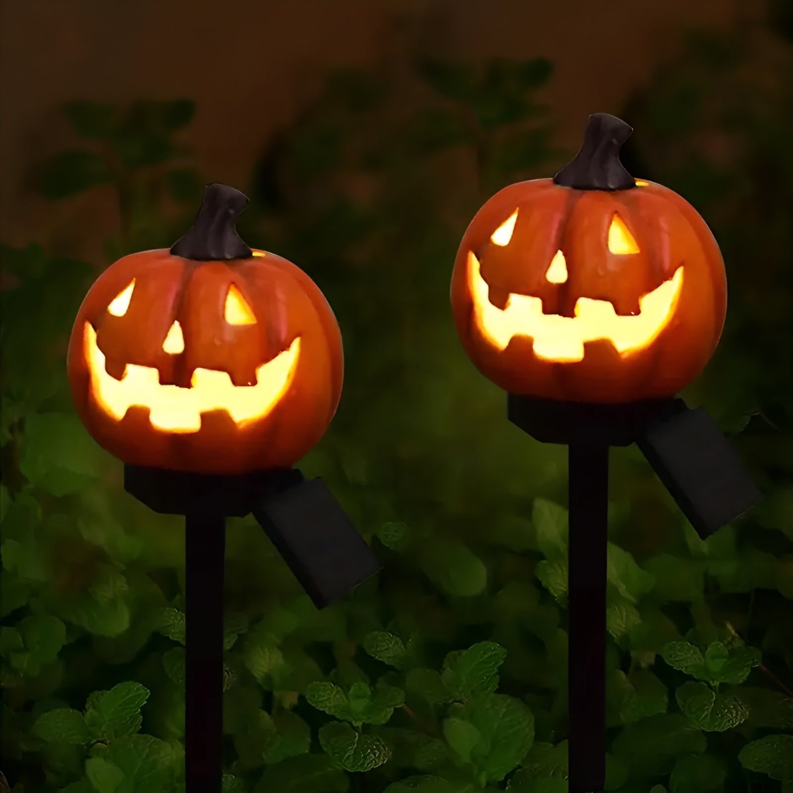 Halloween Solar-Laterne in Kürbisform – Dekorative LED Gartenleuchte | Ideal für Hof, Terrasse & Garten(2-Stück)
