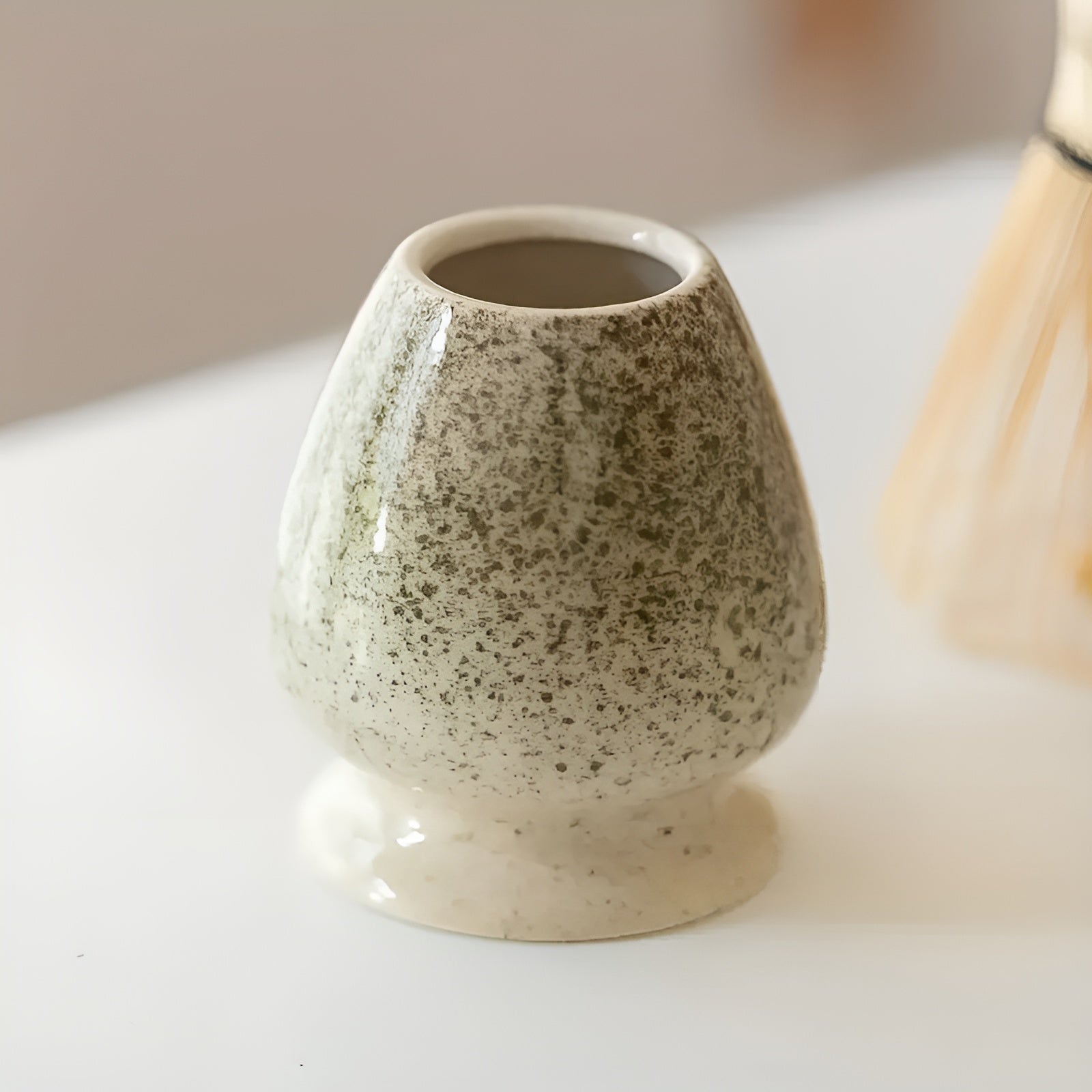 Japanisches Matcha-Teeset aus Keramik – 4-teilig mit Teeschale & Löffel | Ideal als Geschenk & für Teezeremonien