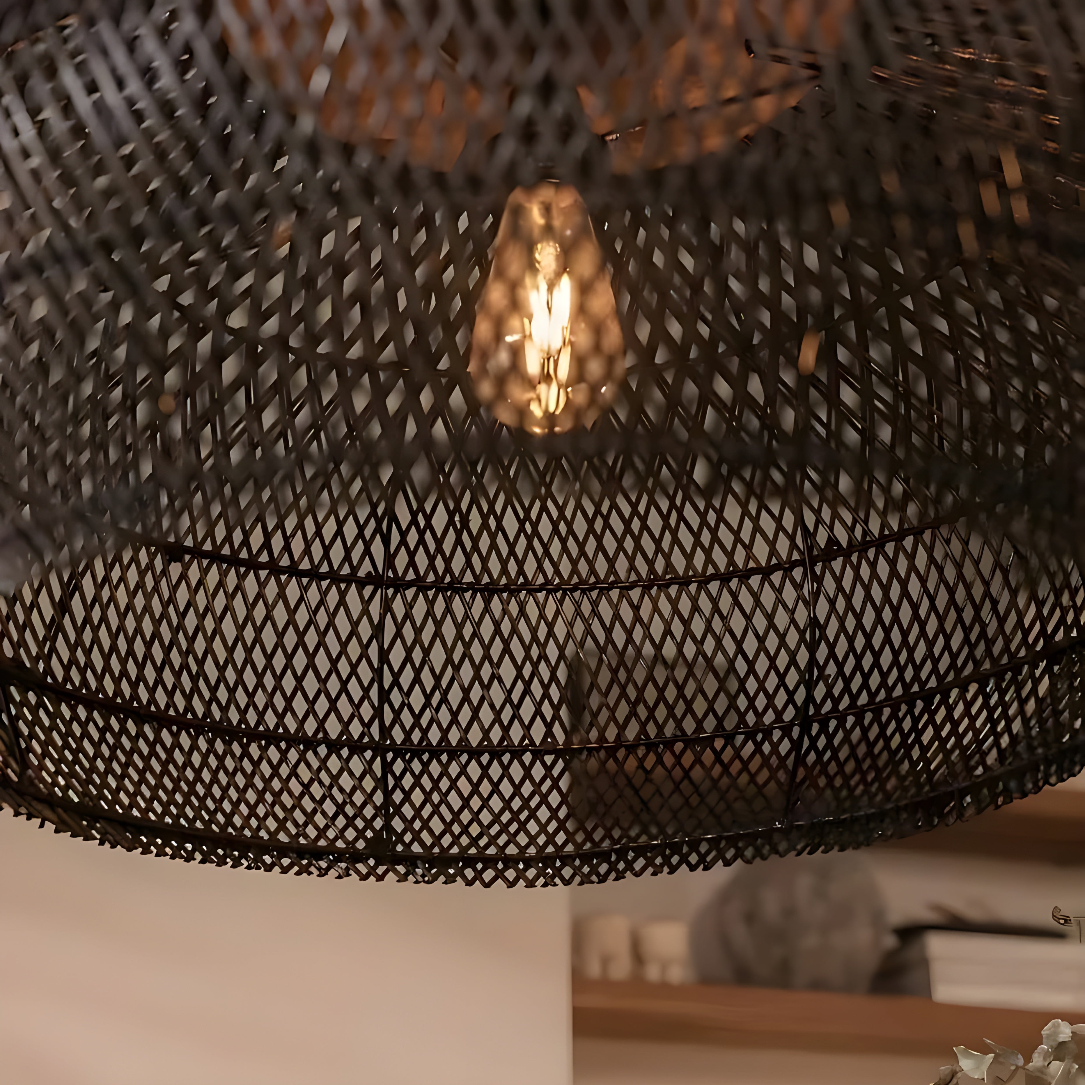 BistroBeam Light - Moderne Rattan-Pendelleuchte
