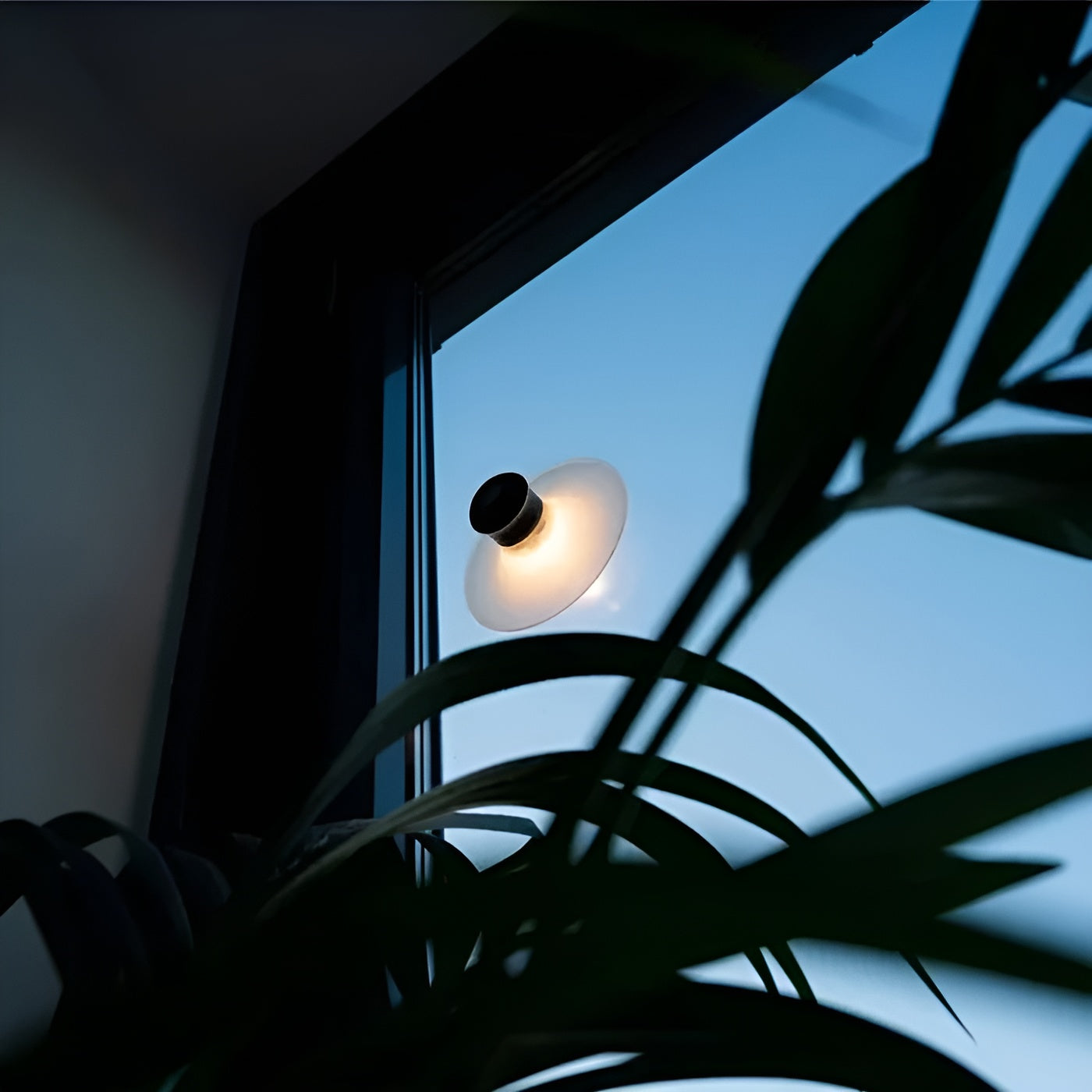 Led-leuchte Mit Saugnapf – Wiederaufladbar Und Flexibel | Ideal Für Zu Hause Und Unterwegs