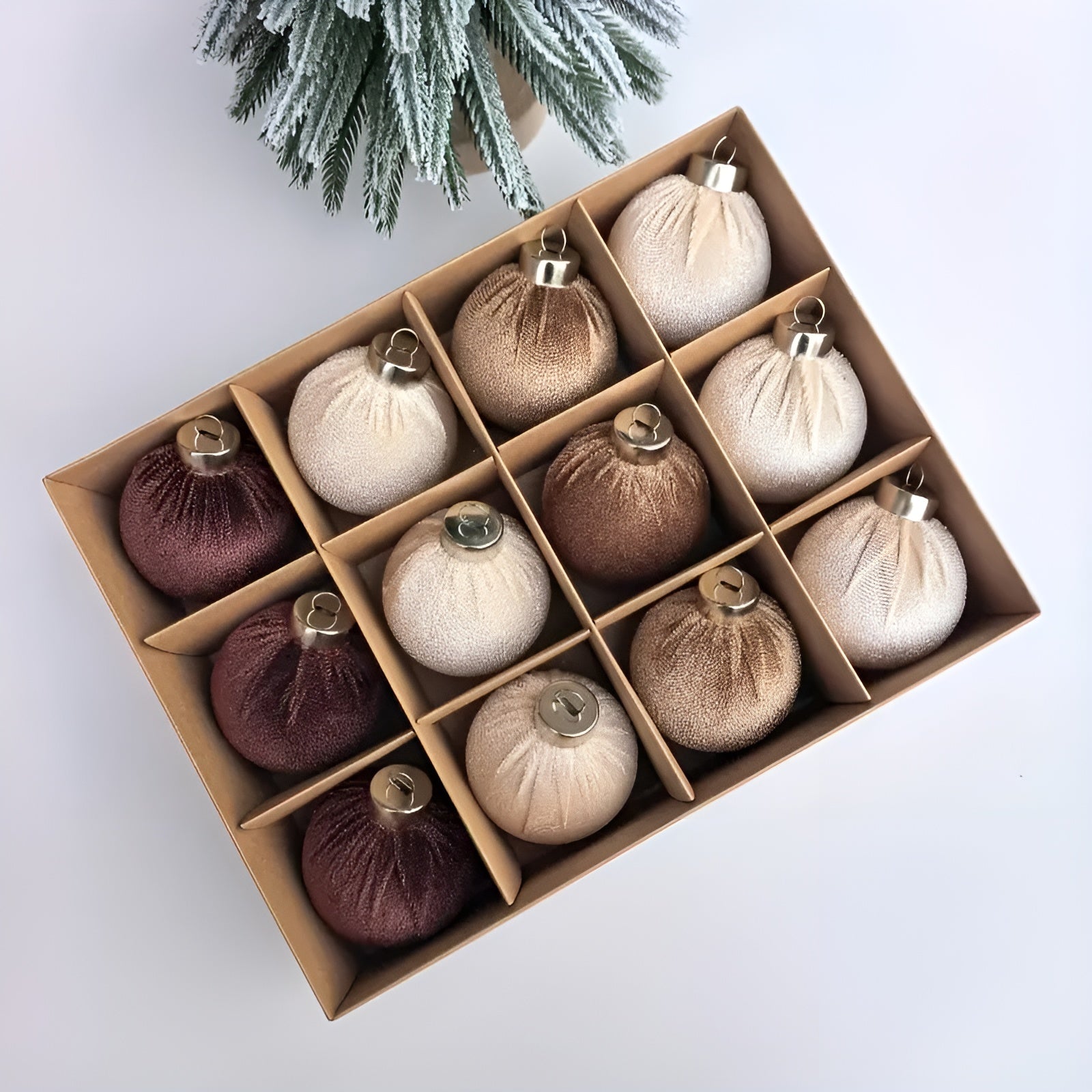 Glitzernde Weihnachtskugeln – Kreative und Langlebige Christbaumdekoration