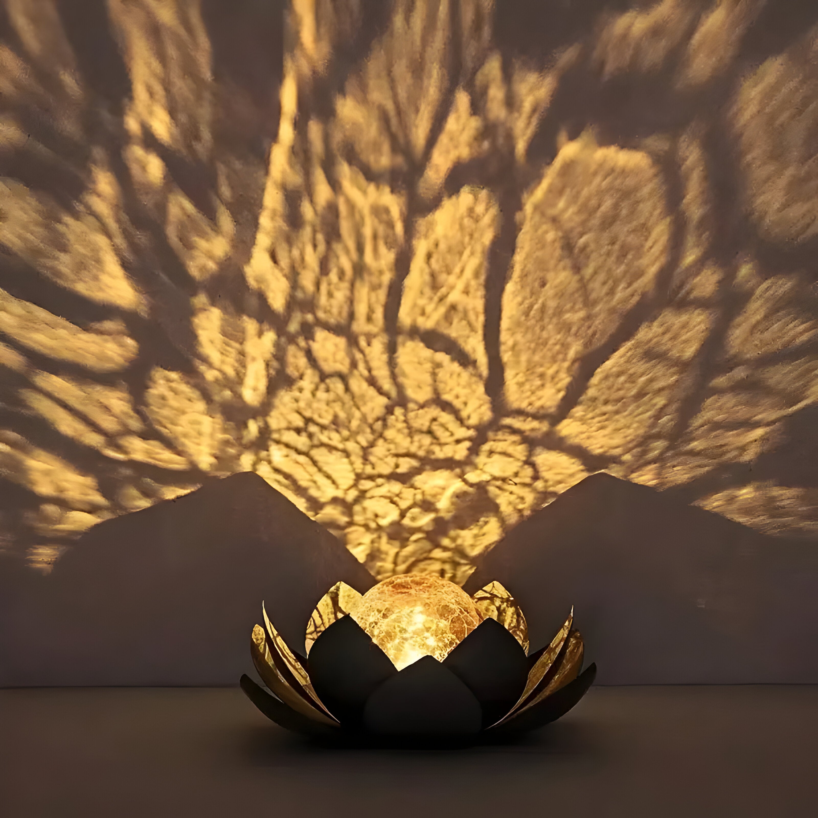 GlowPetal - Solar LED Lotusblumenleuchte