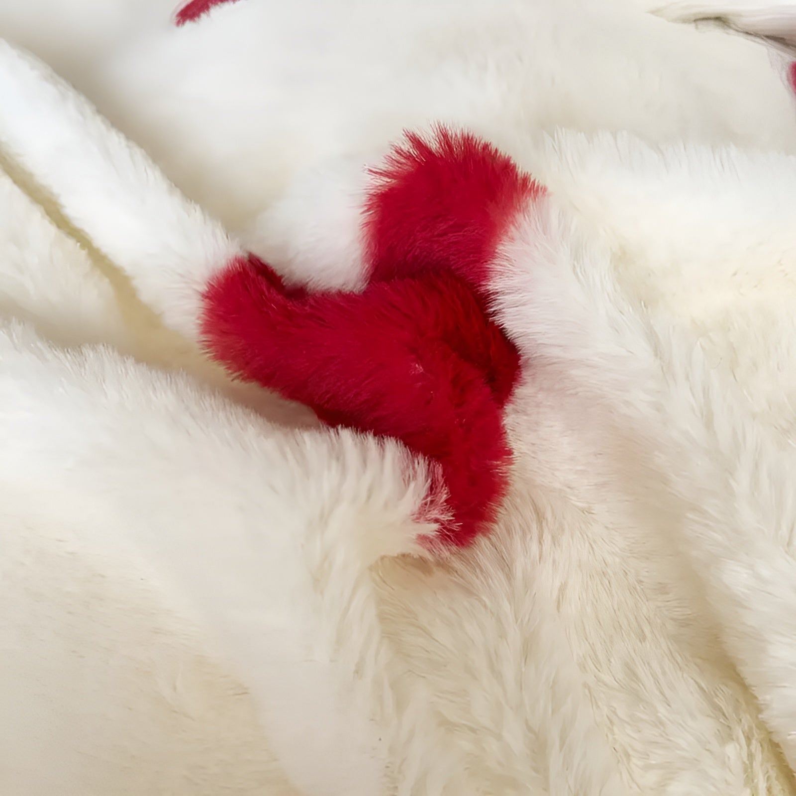 Bettwäsche-Set mit Herzmotiv – Weich & Warm für Herbst und Winter | Kuscheliges 3-teiliges Set aus Plüsch in Hellbeige