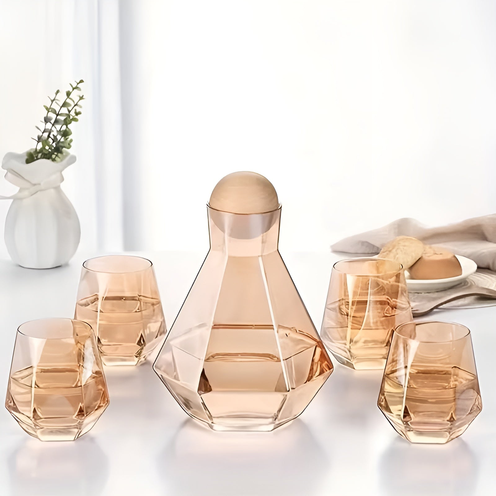 Diamantglas-karaffen-set Mit 4 Gläsern – Modern Und Dekorativ | 5-teiliges Set Mit Deckeln Für Wasser Saft Und Wein