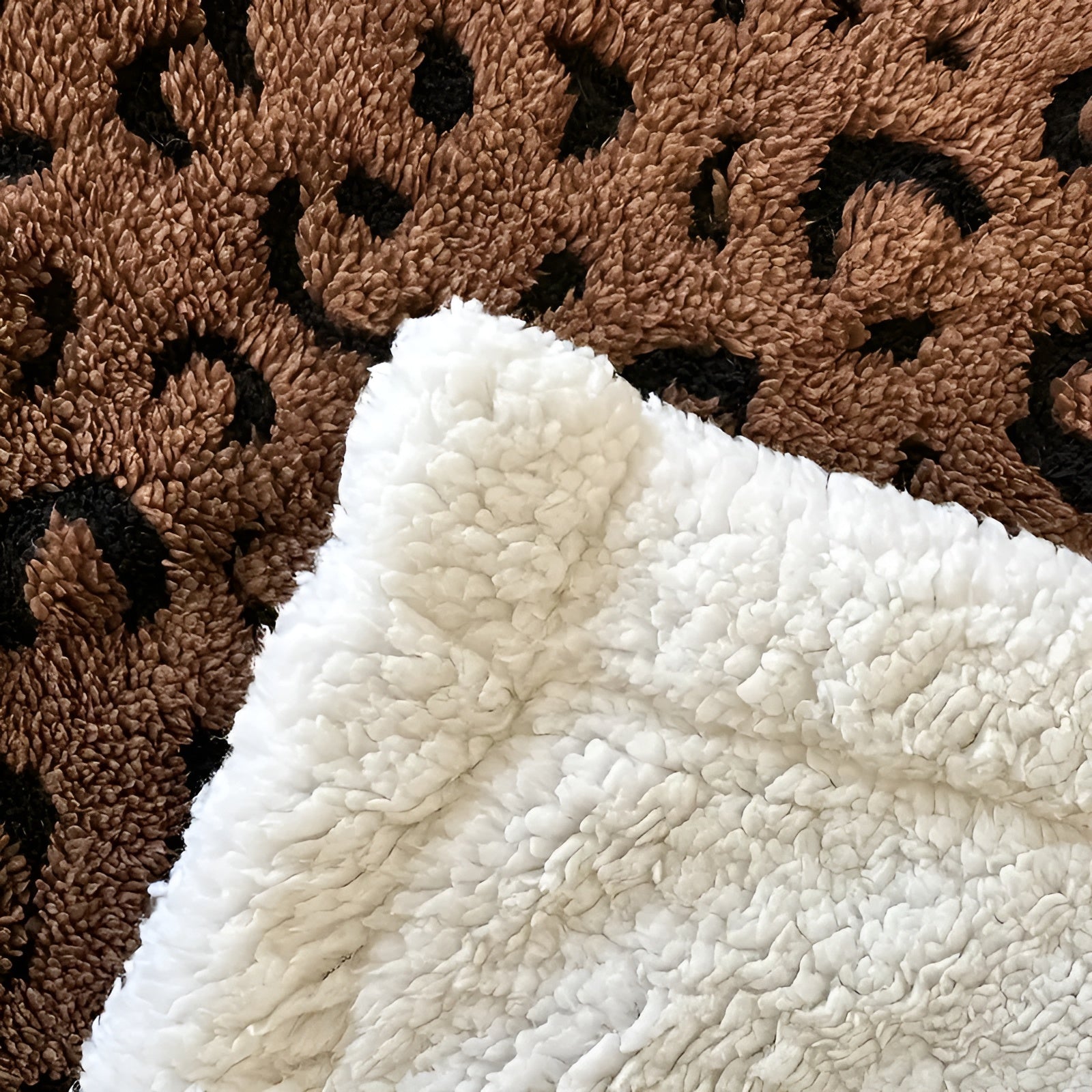 Flauschige Decke mit Leopardenmuster – Weich und Gemütlich | Perfekt für Sofa, Bett & Alle Jahreszeiten