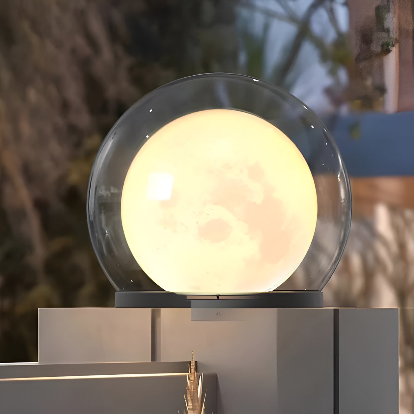 Outdoor-Säulenlampe – Elegante Außenbeleuchtung für Hof und Garten