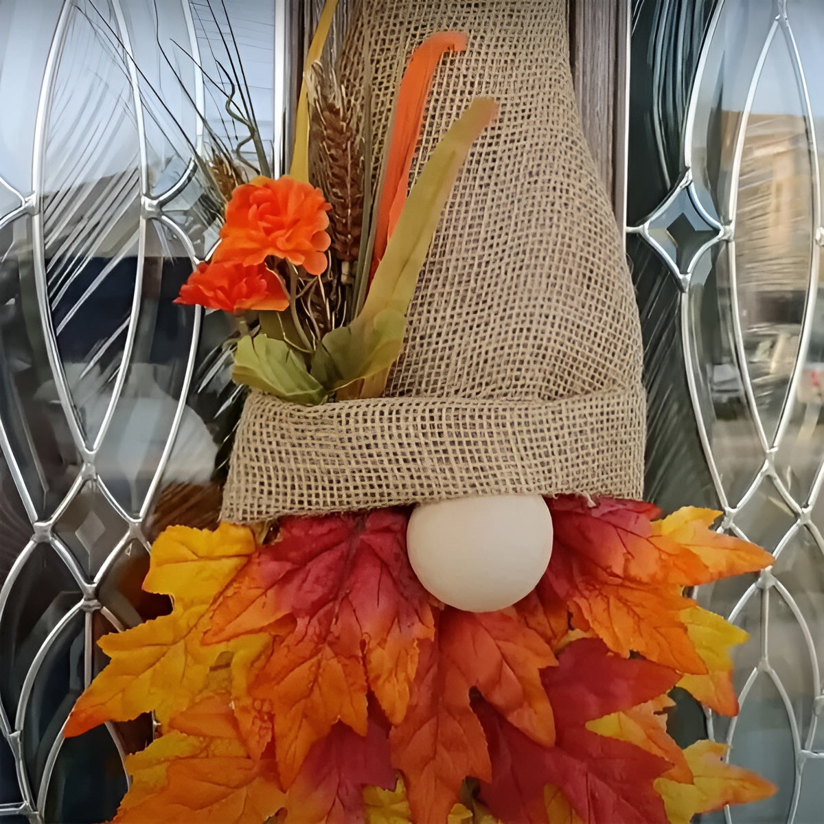 Herbstlicher Türanhänger mit Zwerg und Ahornblättern – Dekorativ und Charmant | Perfekt für Haustür und Herbstdeko