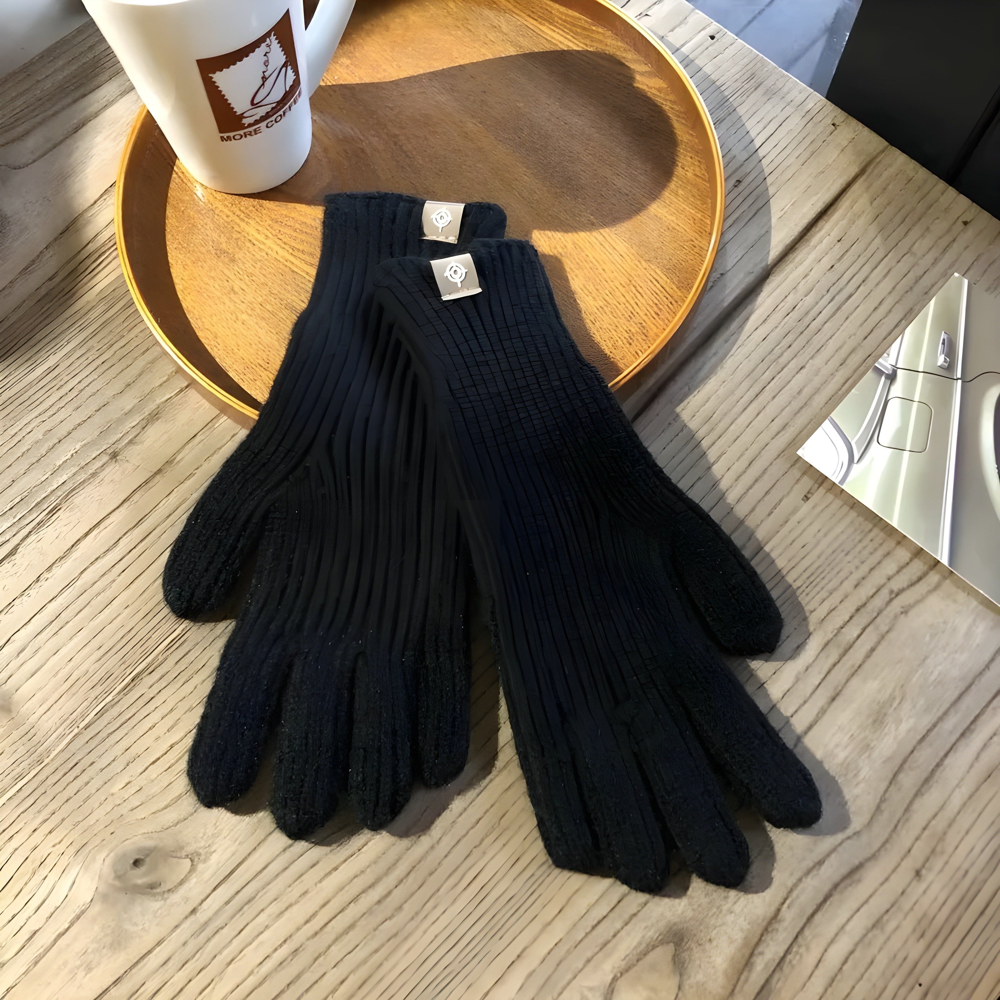 CozyTouch Handschuhe – Legere gestrickte Winterhandschuhe aus Wolle