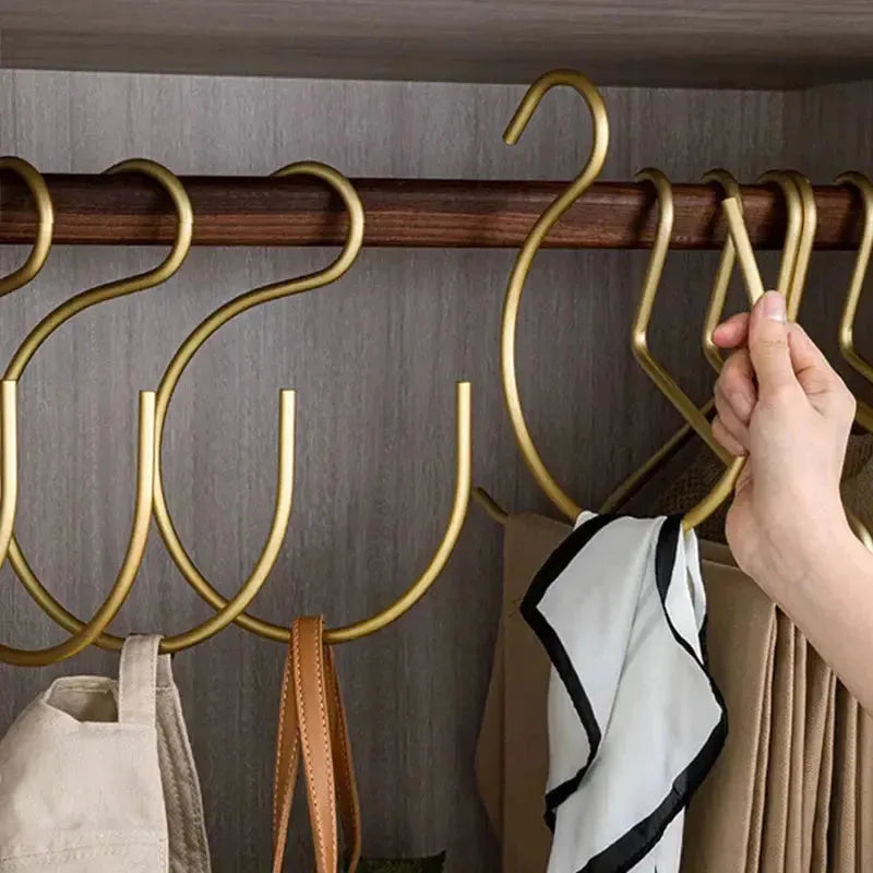 Chic Suit - Elegante Garderobe S Form Kleiderbügel (1+4 Stück) - Elegare - DEA161 -