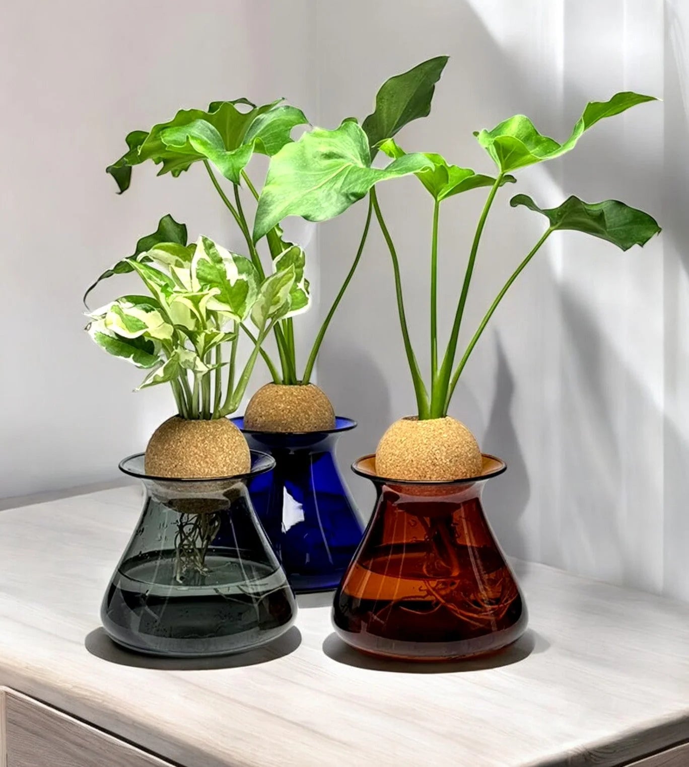 GlacierBloom Vase - Skandinavische Glas Tischvase