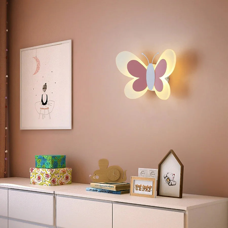 LED-Wandlampe mit Schmetterlingsmotiv – Dekorative Beleuchtung für Wohnräume
