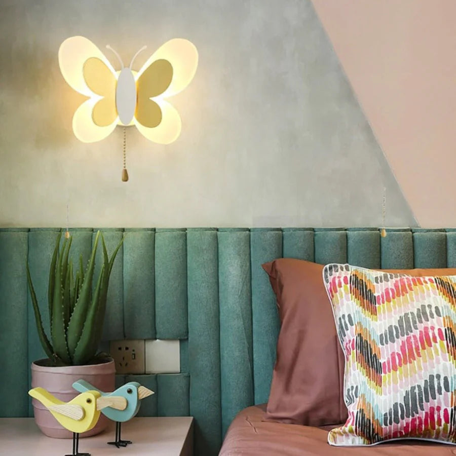 LED-Wandlampe mit Schmetterlingsmotiv – Dekorative Beleuchtung für Wohnräume