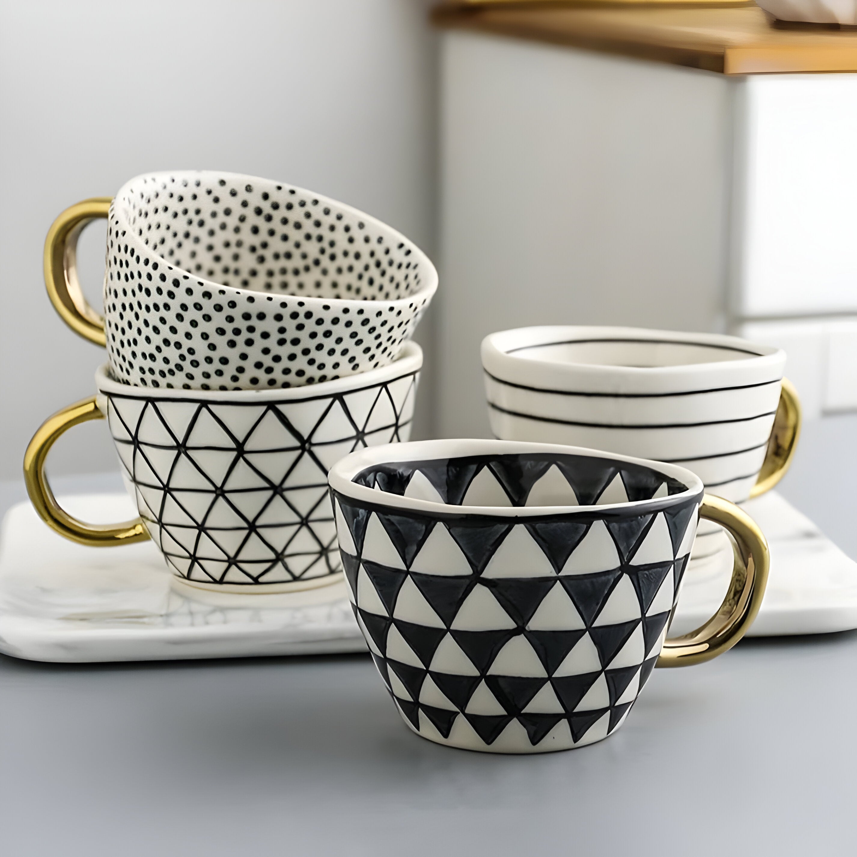 Keramiktasse mit geometrischem Design – Stilvoll und modern | Ideal für Kaffee oder Tee