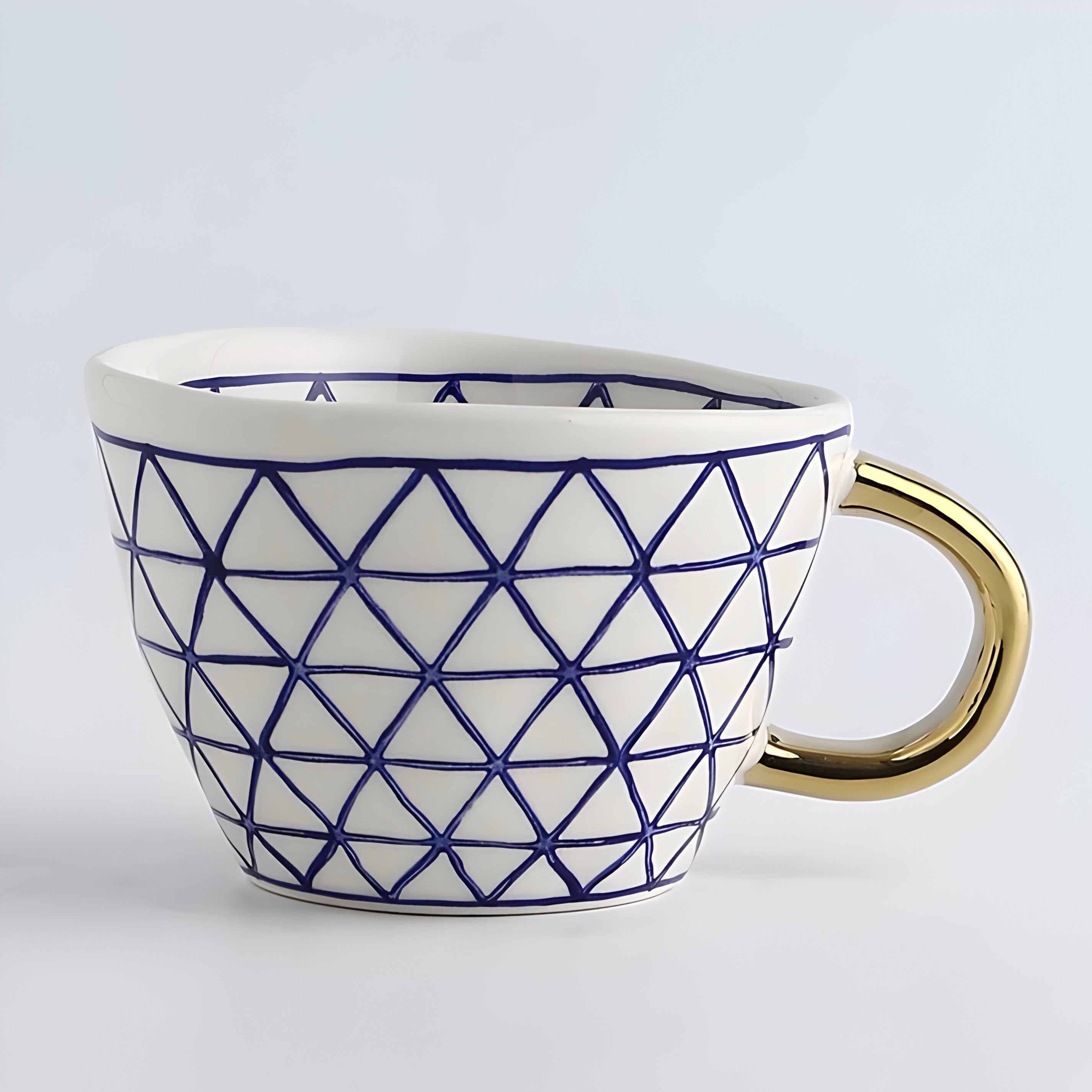 Keramiktasse mit geometrischem Design – Stilvoll und modern | Ideal für Kaffee oder Tee