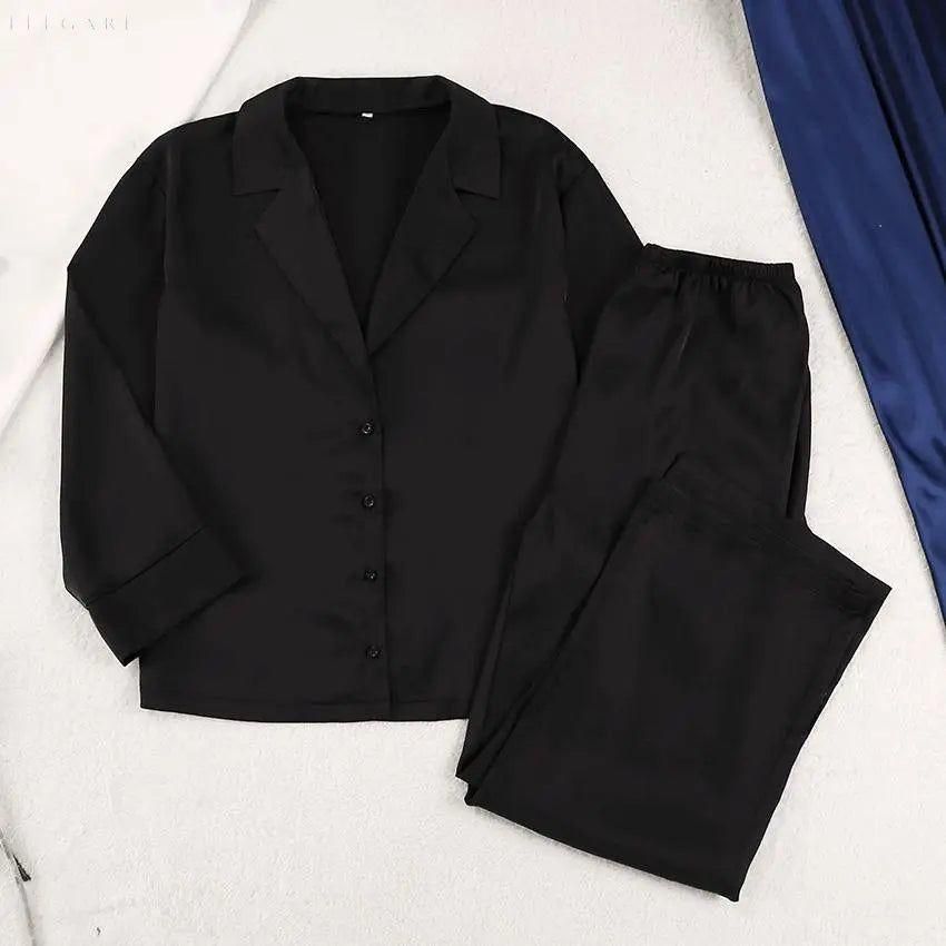 Hilo - Schlafanzugset für Frauen: Luxus und Komfort in einem - Elegare - DEA060 -