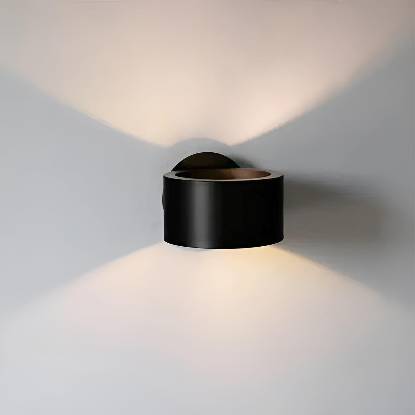 BrioGlow Light - Moderne Wandleuchte für Innenräume