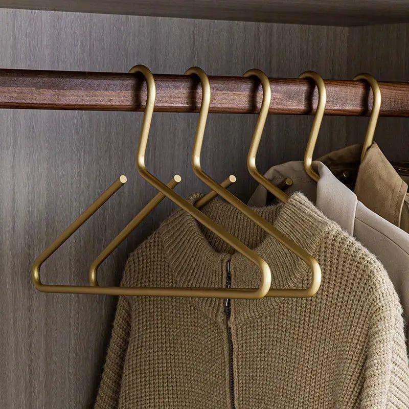 Luxe Suit - Massiver matter Kleiderbügel (4+1 Stück)