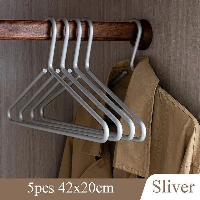Luxe Suit - Massiver matter Kleiderbügel (4+1 Stück) - Elegare - DEA160 -