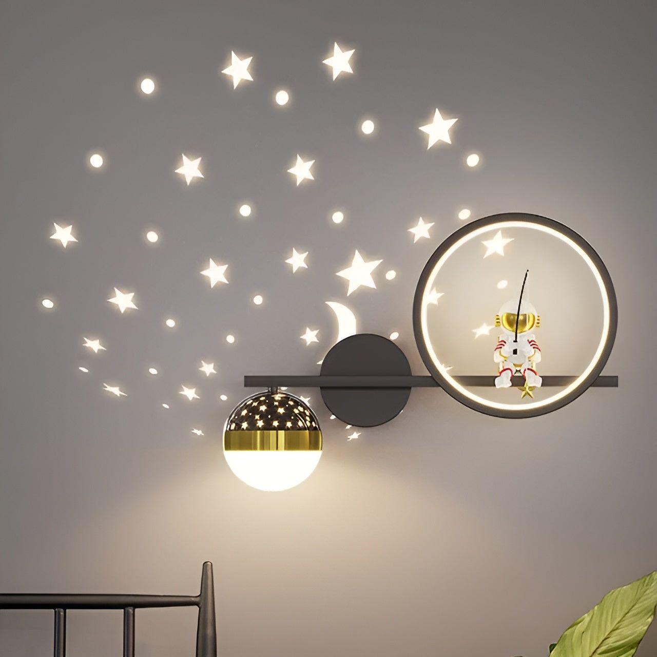 AstroGlow Lamp - Moderne Kinder Sternenhimmel-Projektor LED-Wandlampe Elegare