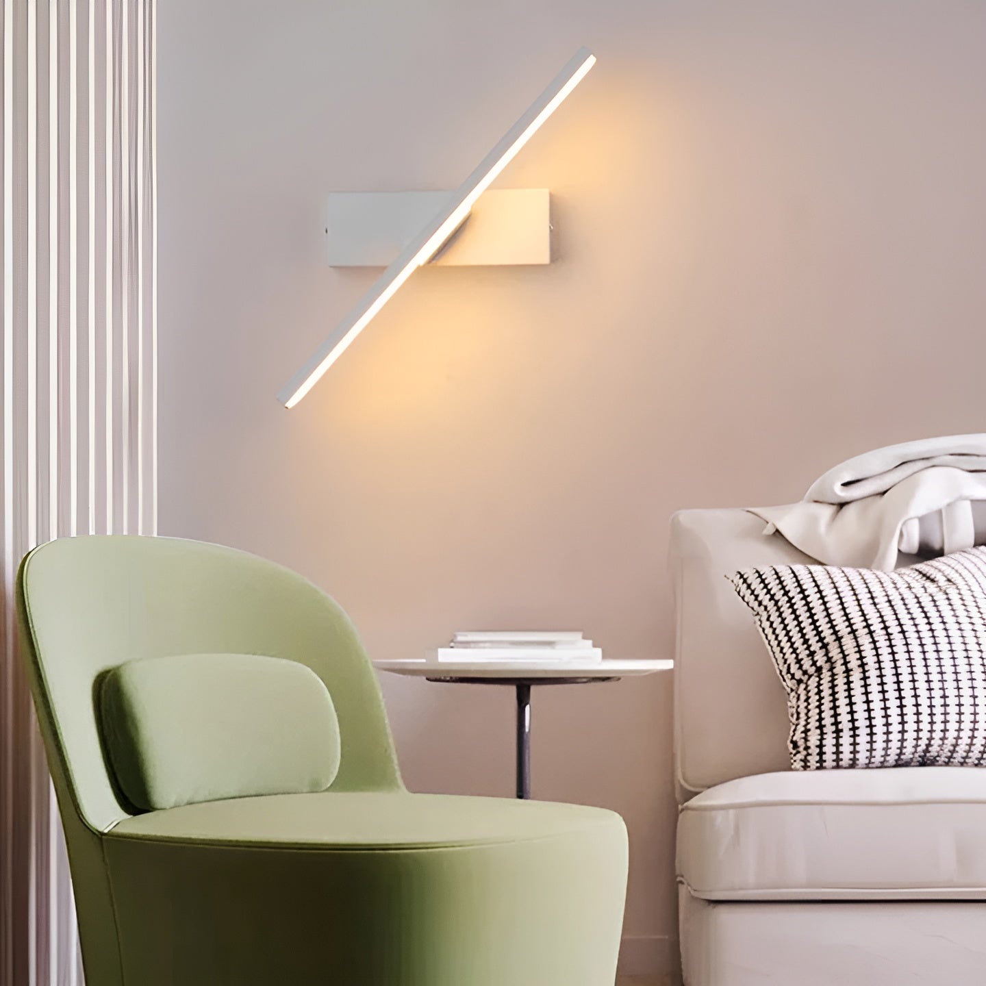 Schwenkbare LED-Wandleuchte – 330° Drehbar und Verstellbar | Modernes Aluminium-Design für Innenräume