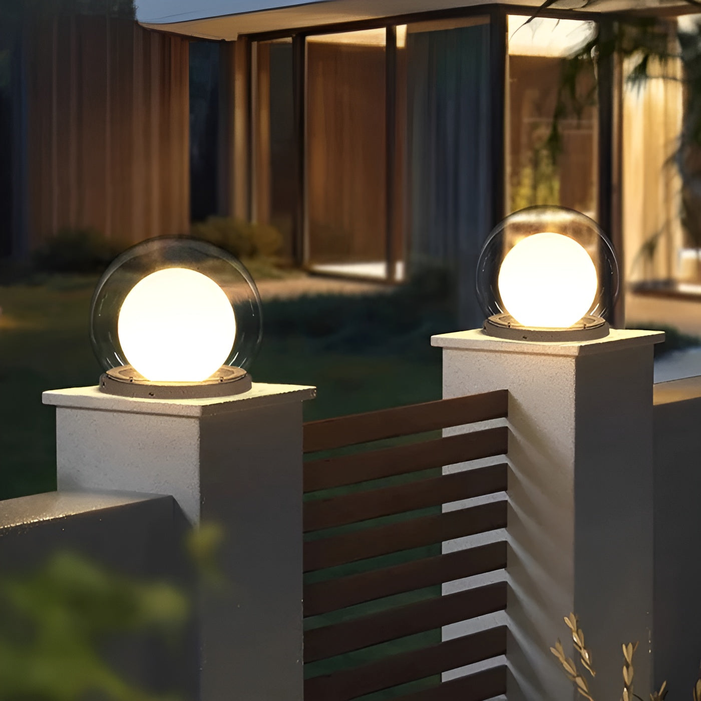 Outdoor-Säulenlampe – Elegante Außenbeleuchtung für Hof und Garten