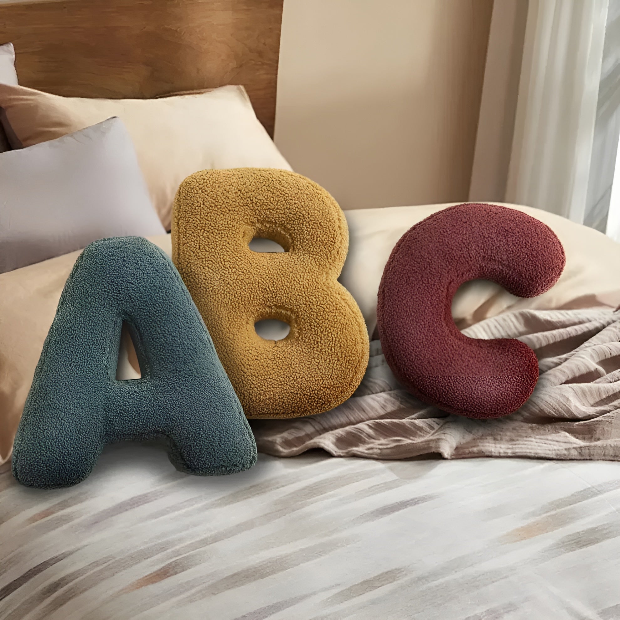 Samt Alphabet-Kissen – Weich & Dekorativ | Buchstaben A–Z für Sofa & Kinderzimmer - Kissen