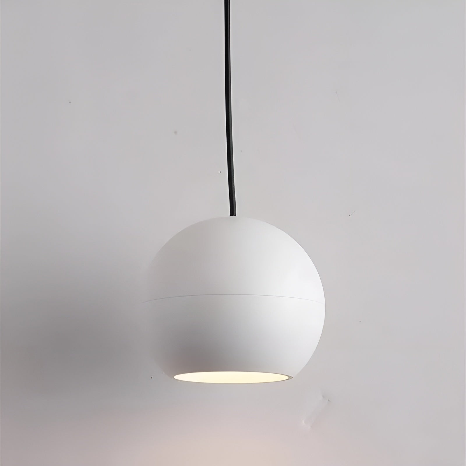 Minimalistische Kugel-Hängelampe – Modernes Design | Ideal für Café, Küche und Wohnzimmer