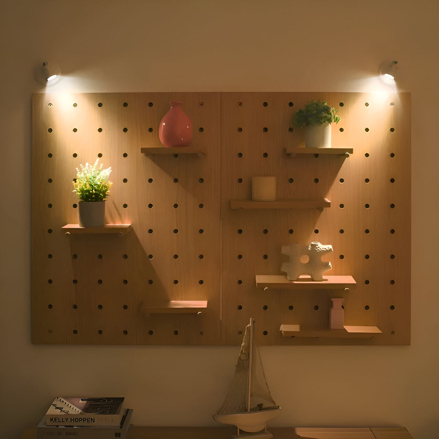 Kabelloser LED-Strahler – Dimmbar und flexibel | Moderne Akzentbeleuchtung für Ihr Zuhause