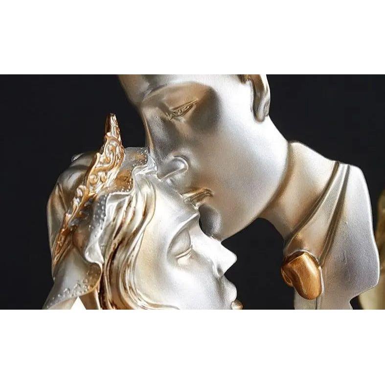 Sweet Kiss - Stirnküssendes Liebespaar Statue - Elegare - DEA188 -