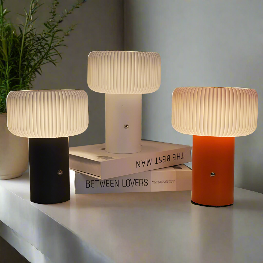 CozyGlow Light - Elegante LED Tischleuchte im Pilzdesign