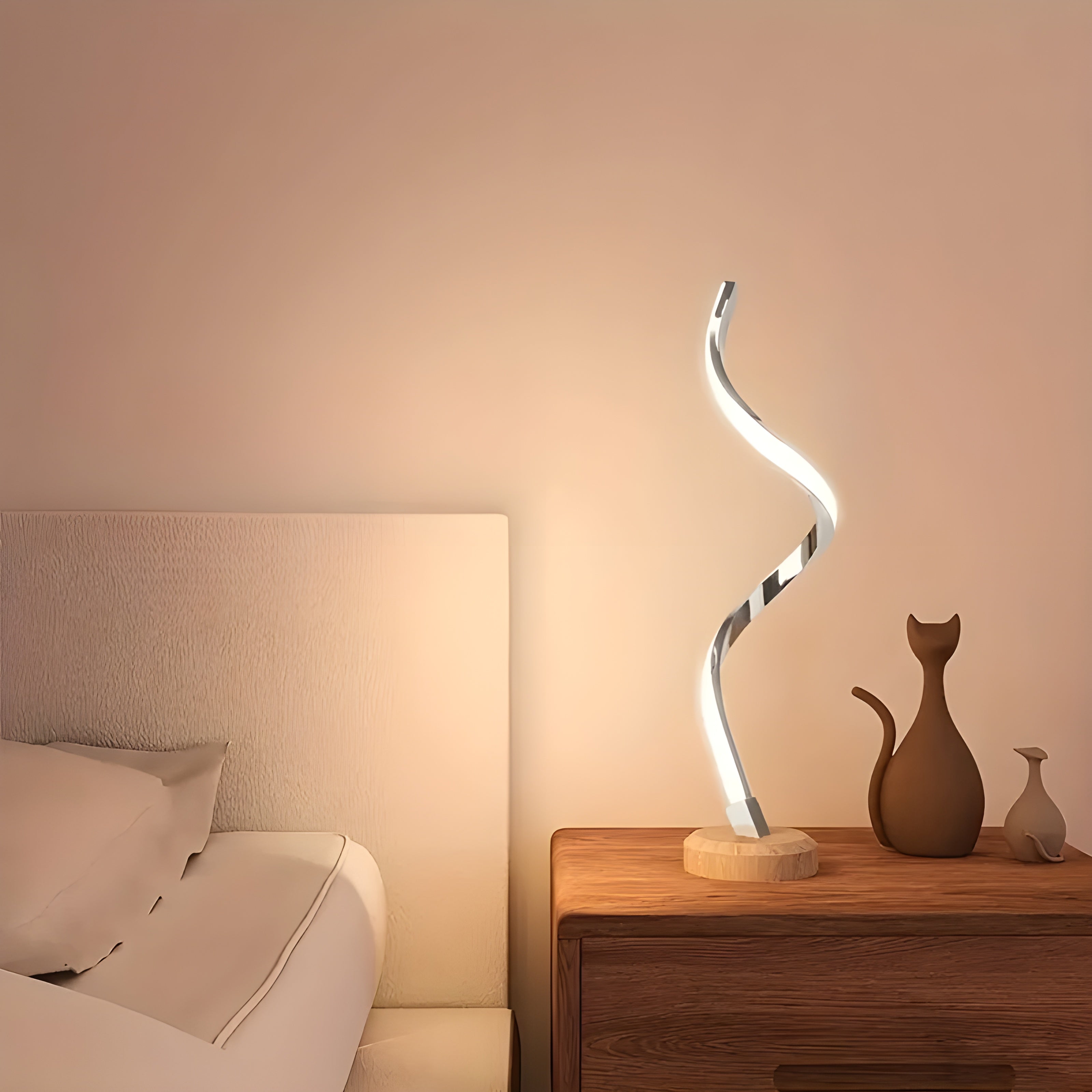 RusticGlow Lampe – Moderne LED Holz Tischlampe