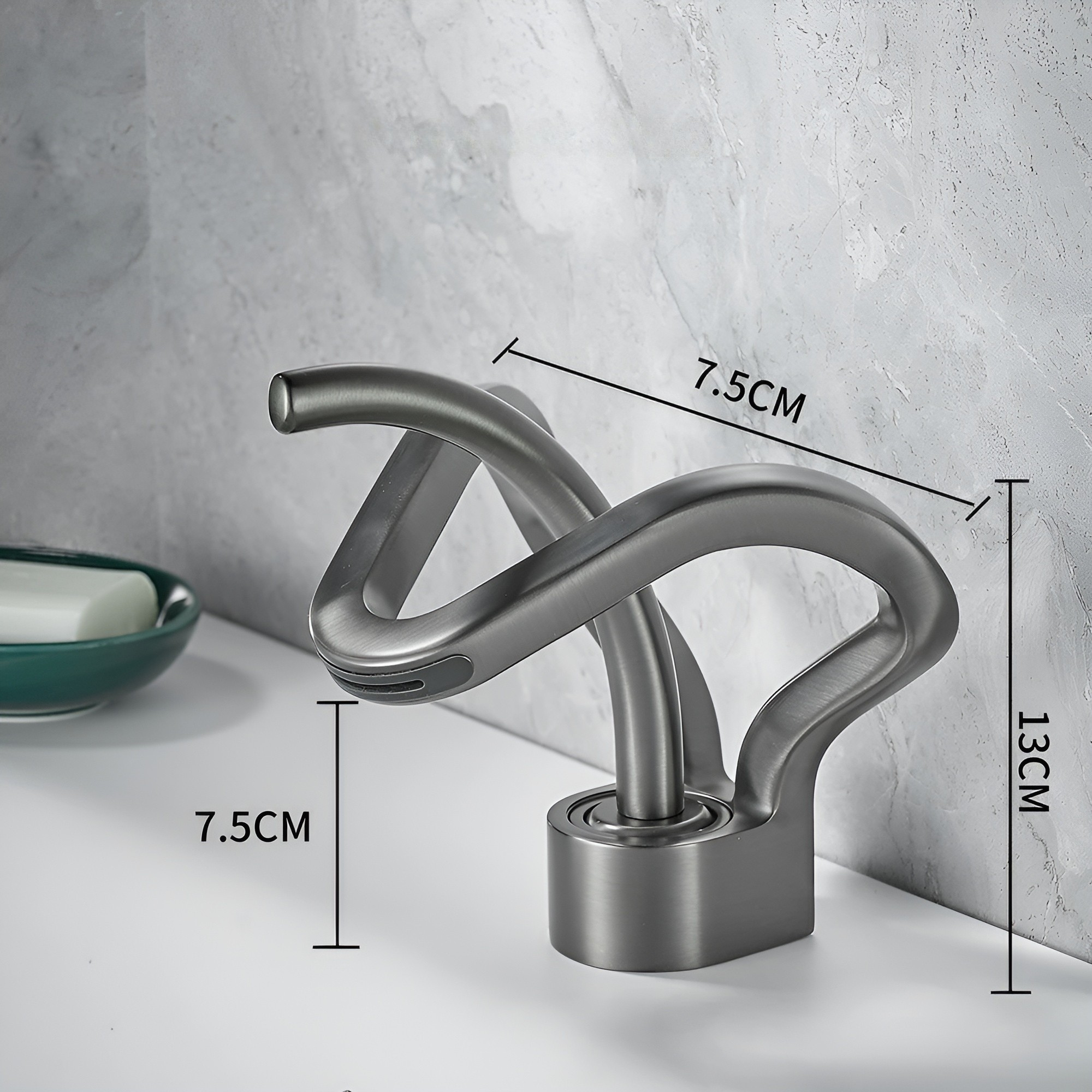 Waschbeckenarmatur mit Wasserfallauslauf – Modernes, Elegantes Design | Ideal für Badezimmer & Gäste-WC