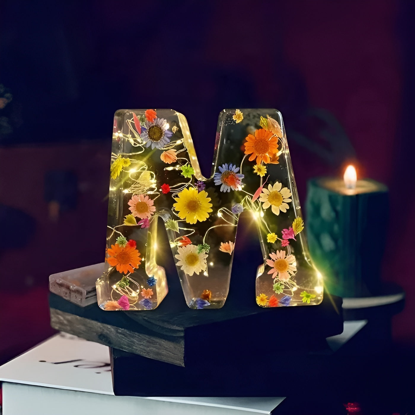 Blumen Buchstaben Lampe – Dekorativ aus Harz | Romantisches Licht für Zuhause & Feste