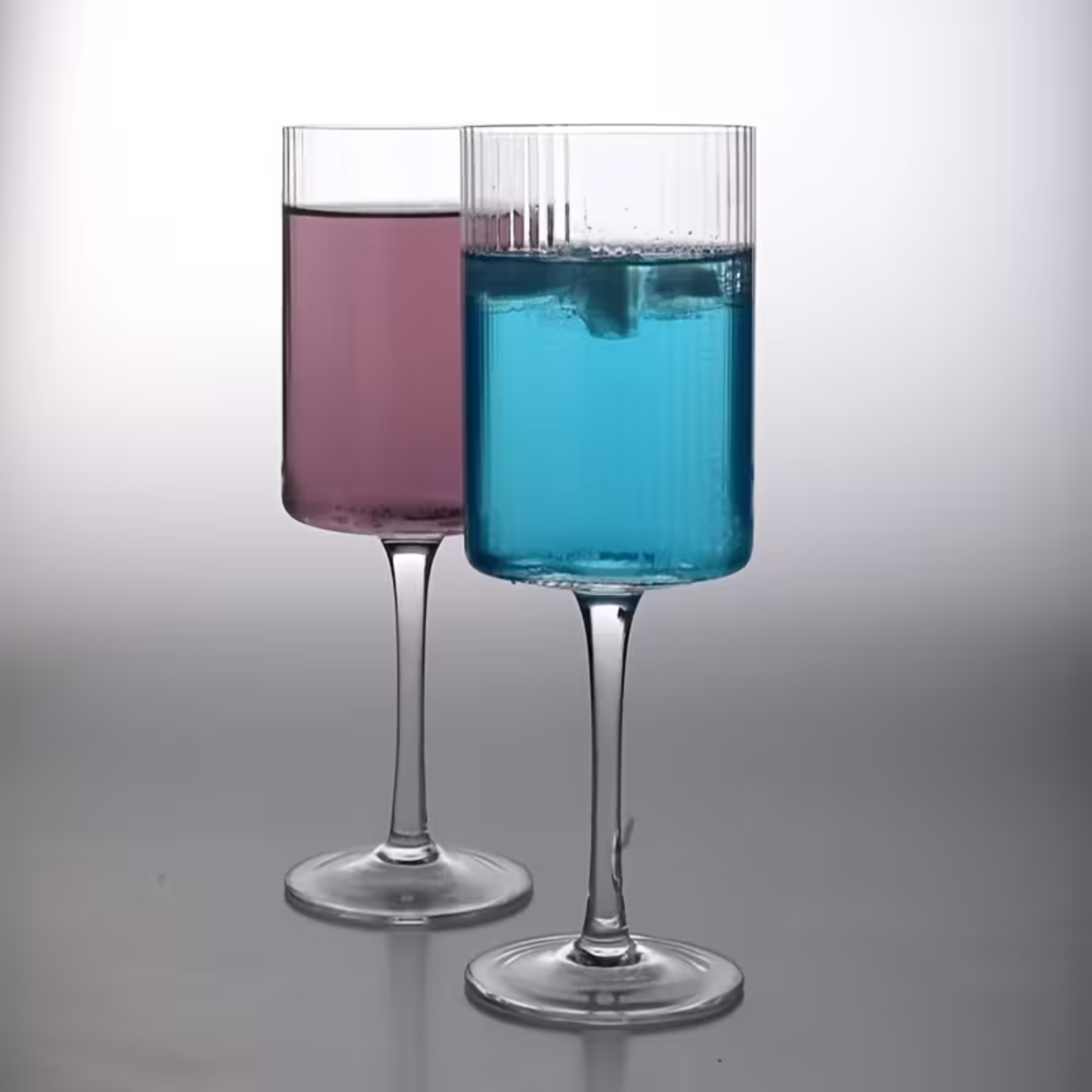 Kristallglas mit Vintage-Rillen – Transparent & Dekorativ | Elegantes Glas für Alltag und Tischkultur - Wohnzubehör