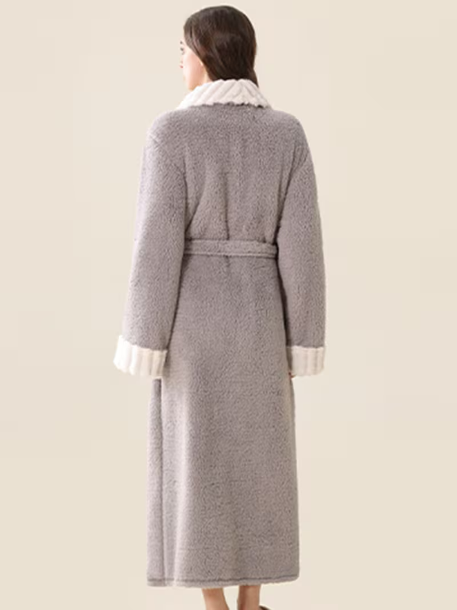 Flauschiger Damen-Winterbademantel – Extra Lang & Wärmend | Weiches Flanell mit Taschen