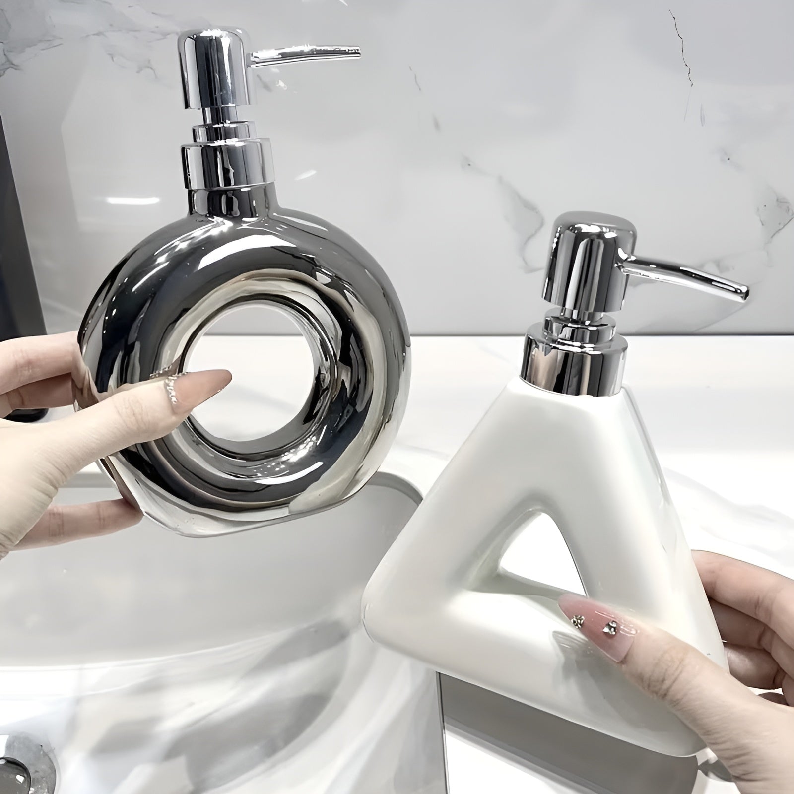 Keramik Seifenspender – Stilvoll und Hochwertig | Nachfüllbar für Handseife und Duschgel im Badezimmer - Seifenspender