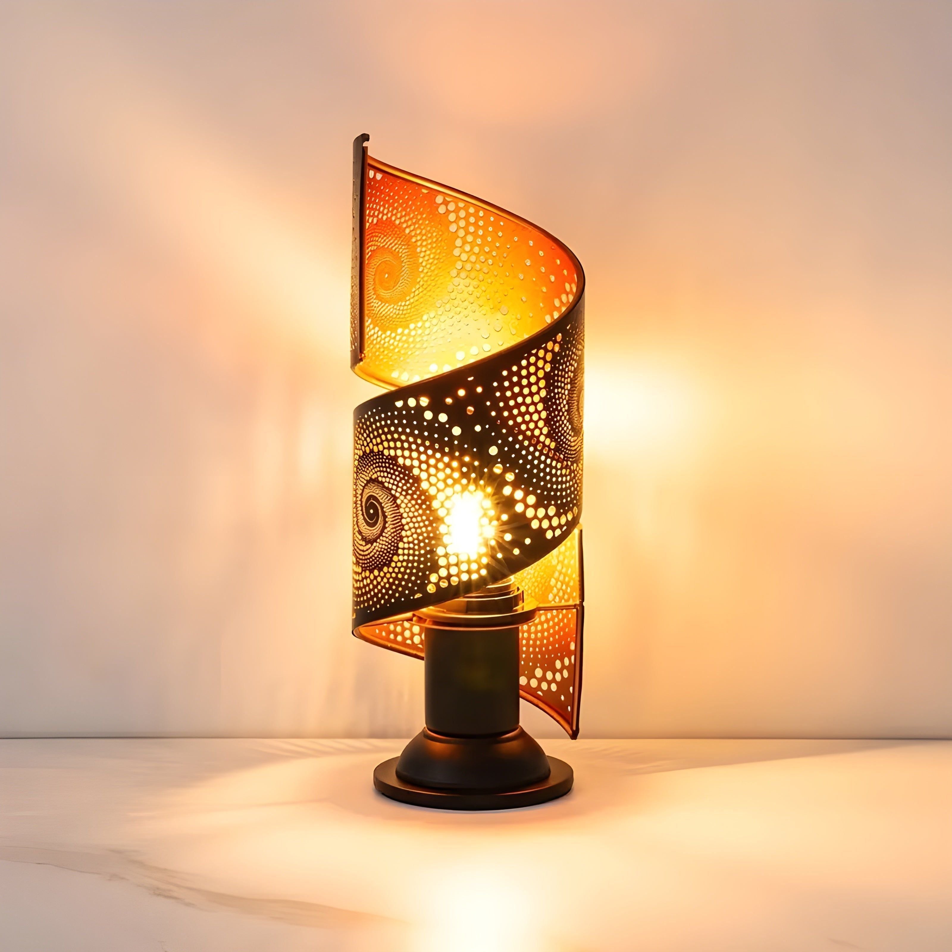GlowCharm Light - Moderne Metall LED-Tischleuchte