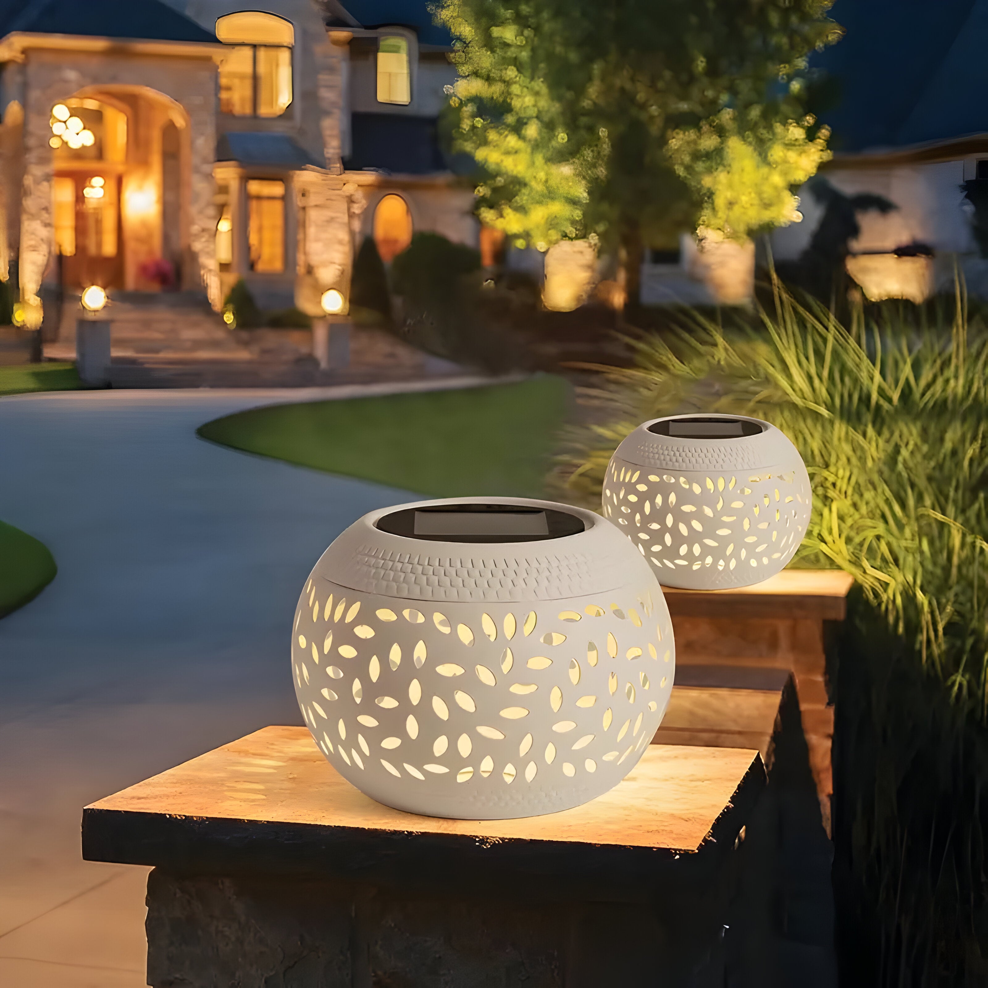 Solartischlampen – Dekoratives Ausgehöhltes Design für Garten & Balkon (2er-Set)