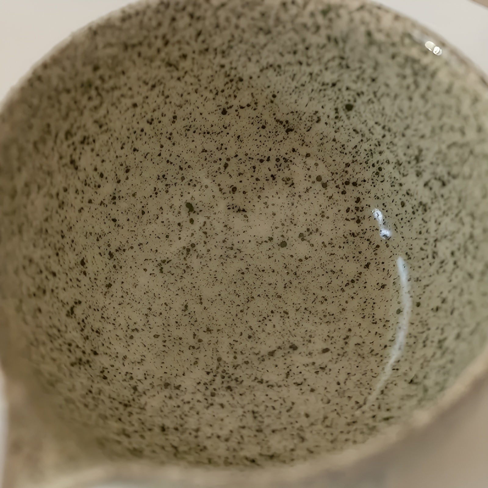 Japanisches Matcha-Teeset aus Keramik – 4-teilig mit Teeschale & Löffel | Ideal als Geschenk & für Teezeremonien