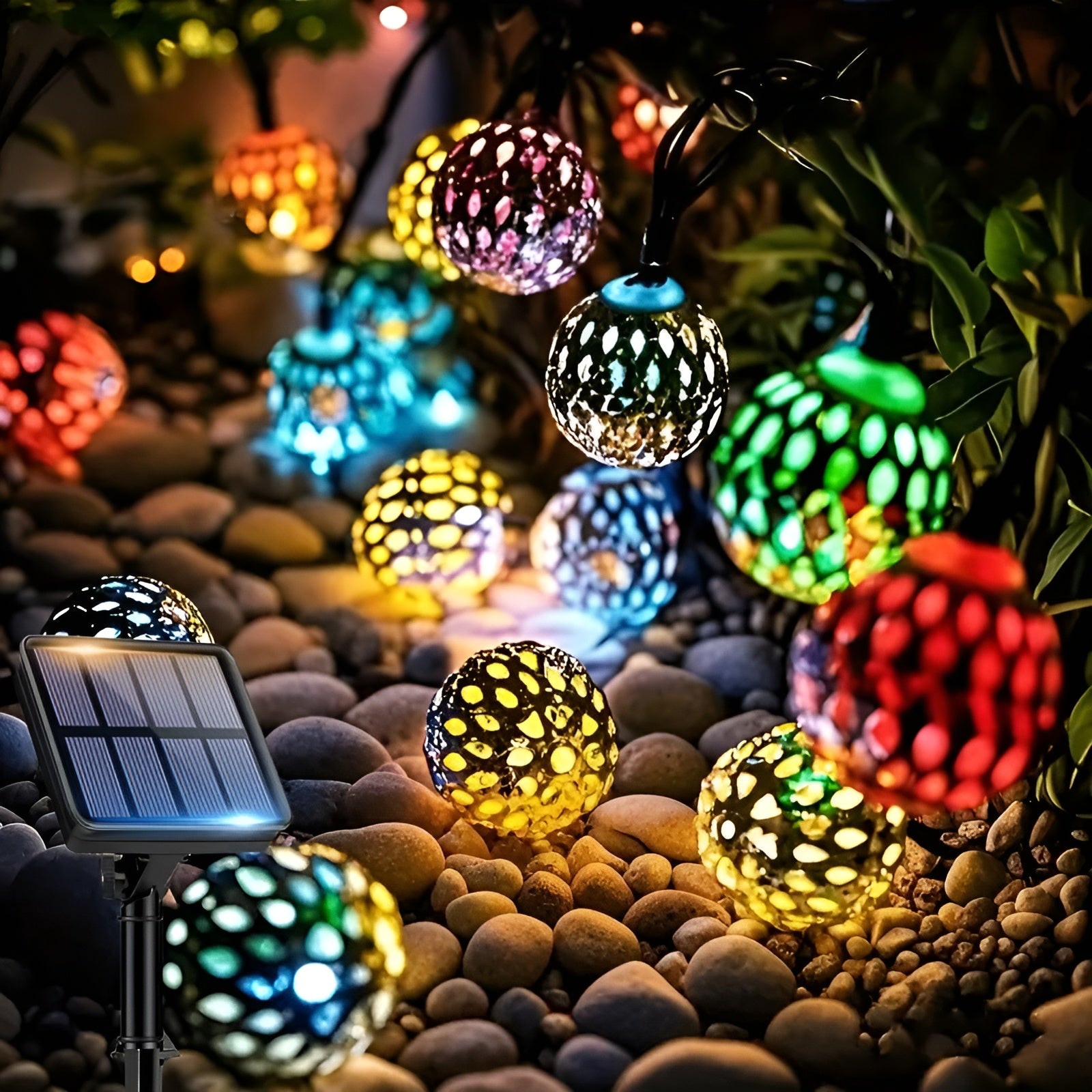 Solarkugelleuchten im marokkanischen Stil – Bunte LED-Lichterkette für Garten & Balkon