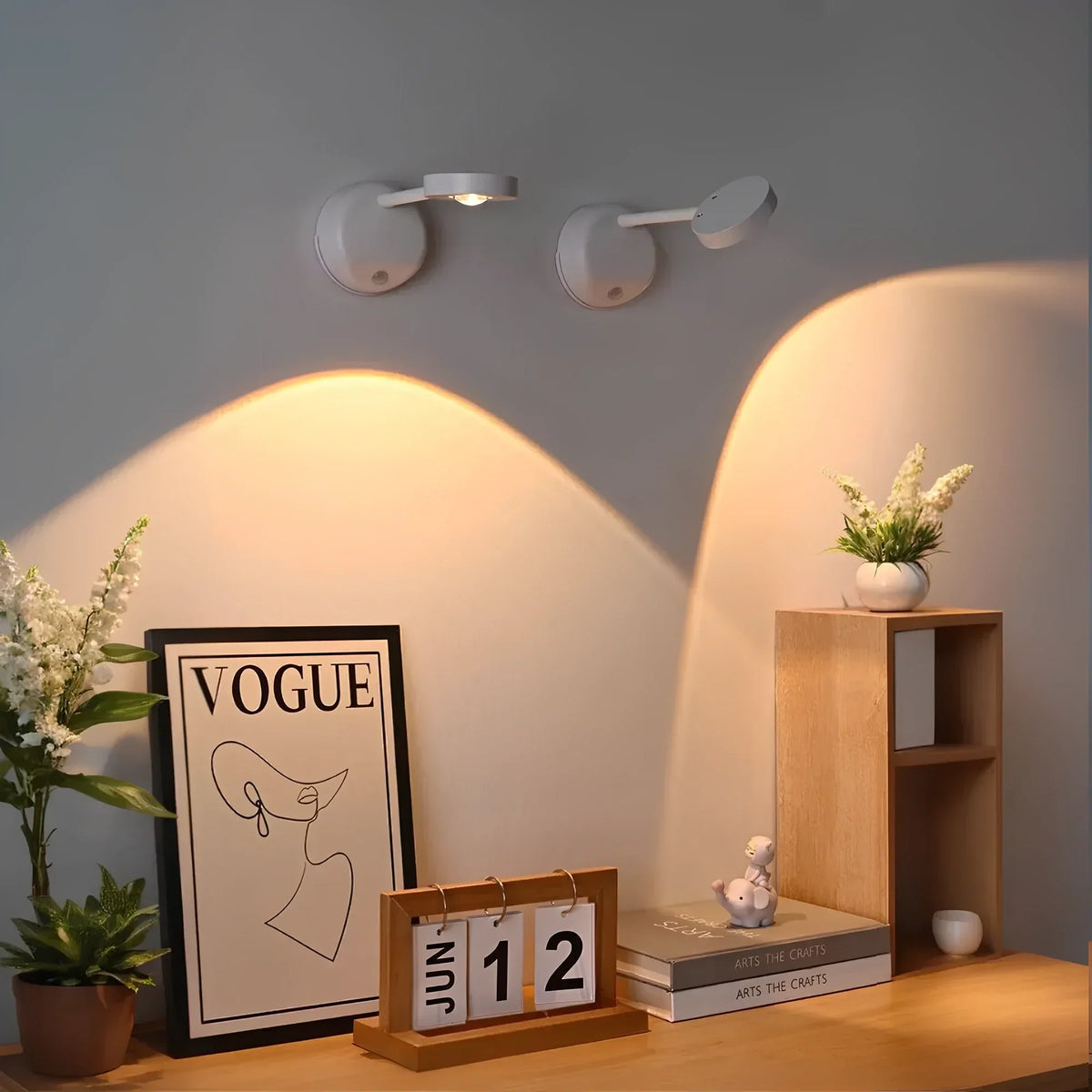 Dimmbare LED-Wandleuchte mit Bewegungssensor und 360° Rotation - Wandleuchte