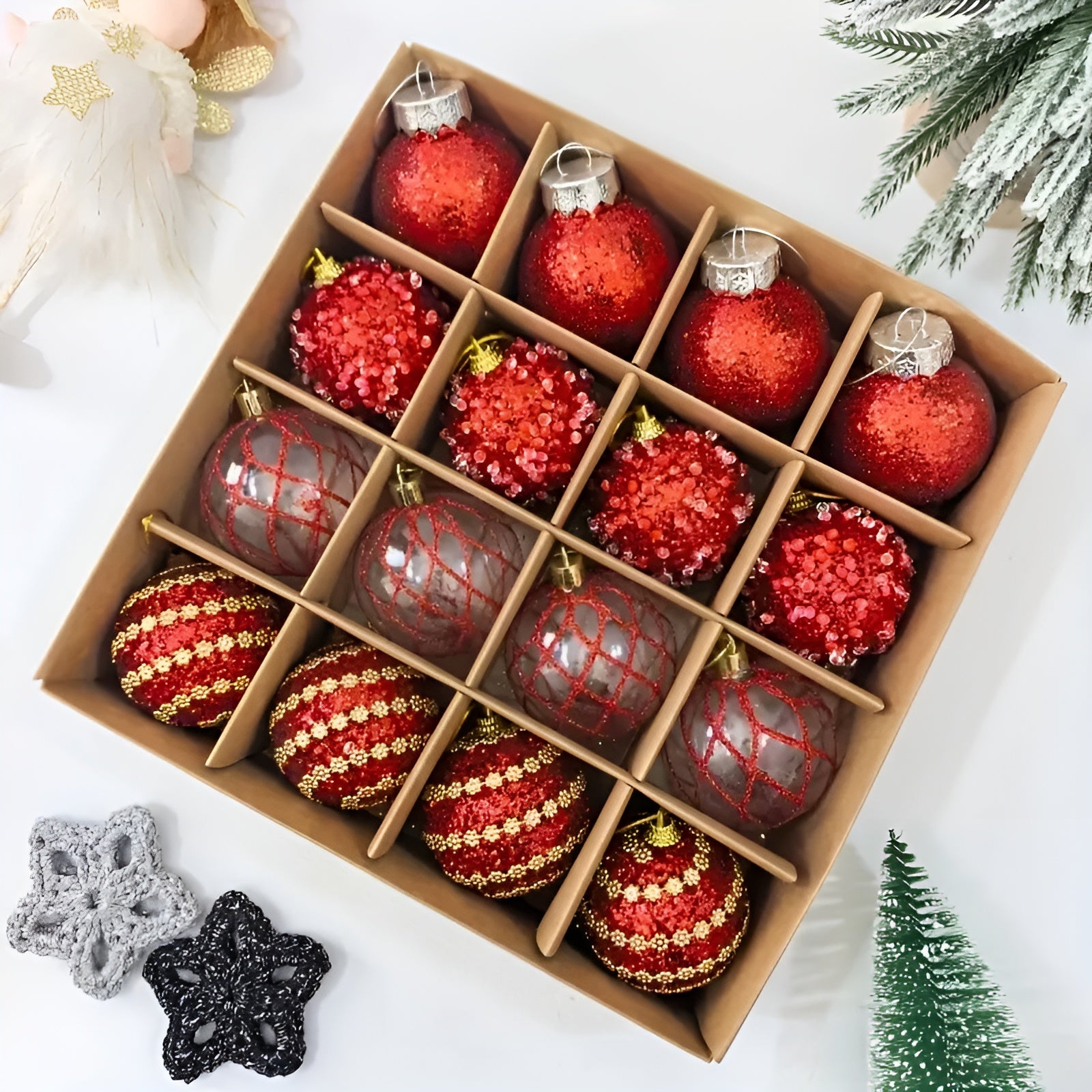 Weihnachtskugeln Set (16 Stück, Ø 6 cm) – Elegante Kugeln in Champagner | Perfekt für Weihnachtsbaum