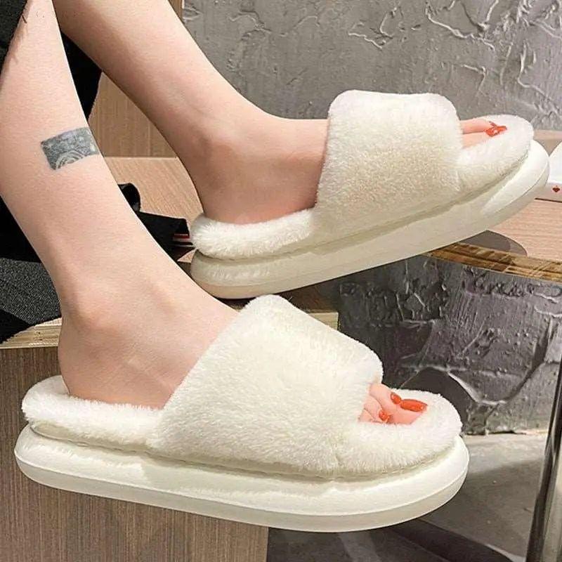 Fuzzy - Dicke flauschige Pelzpantoffeln - Damenschuhe